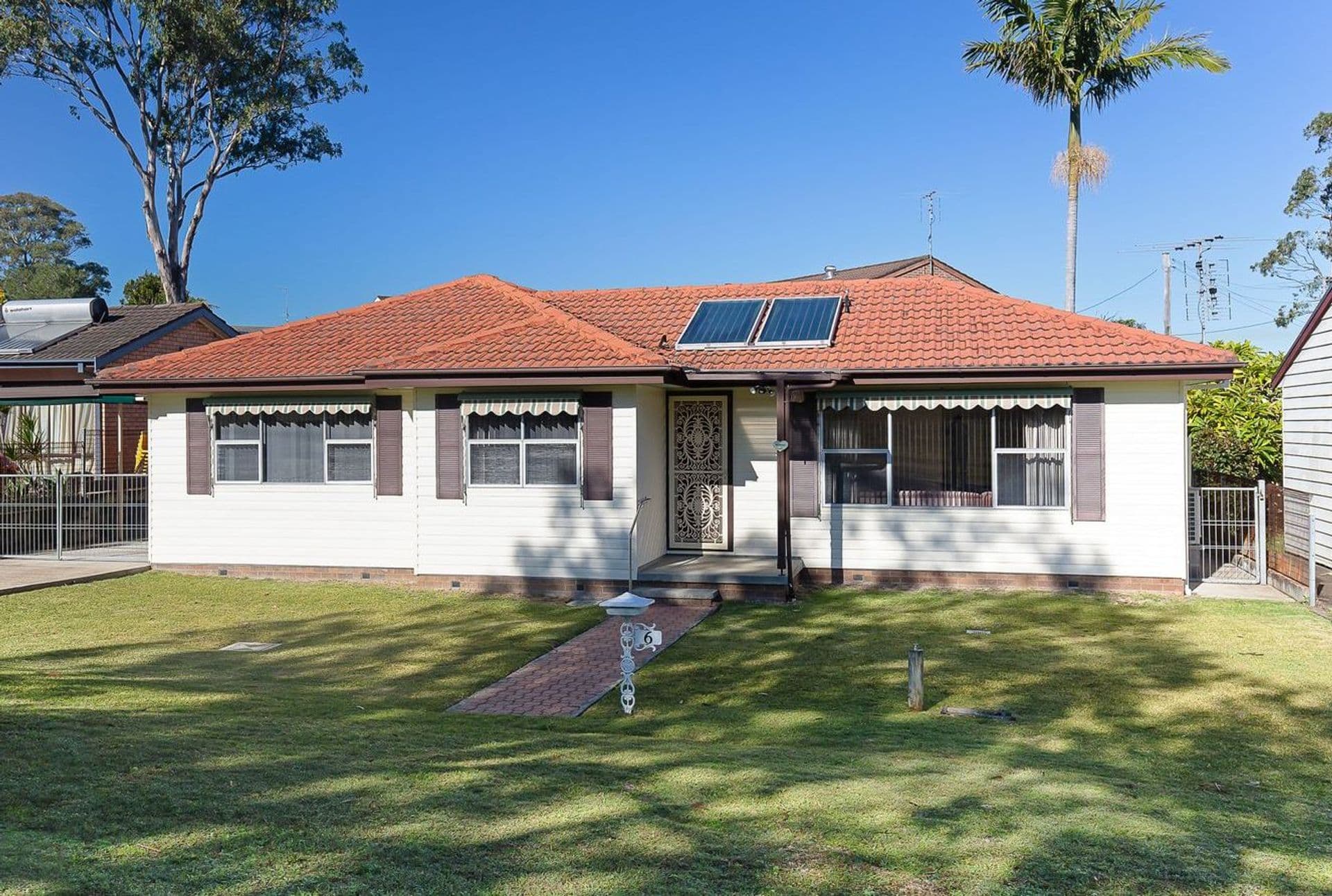 6 Alkrington Avenue, Fishing Point, NSW, 2283, Fishing Point - Thumbnail 2