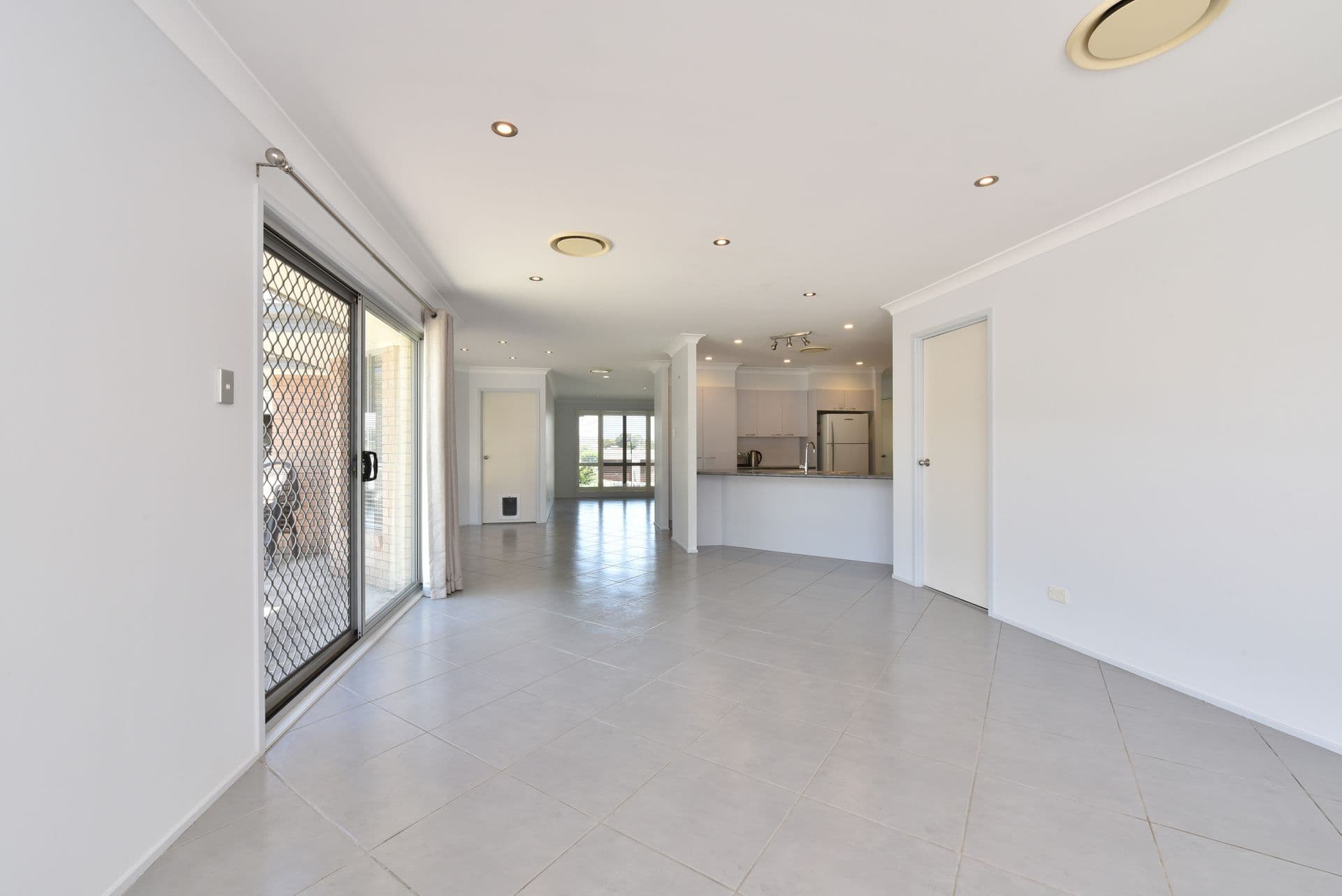 91 Sealand Road, Fishing Point, NSW, 2283, Fishing Point - Thumbnail 2