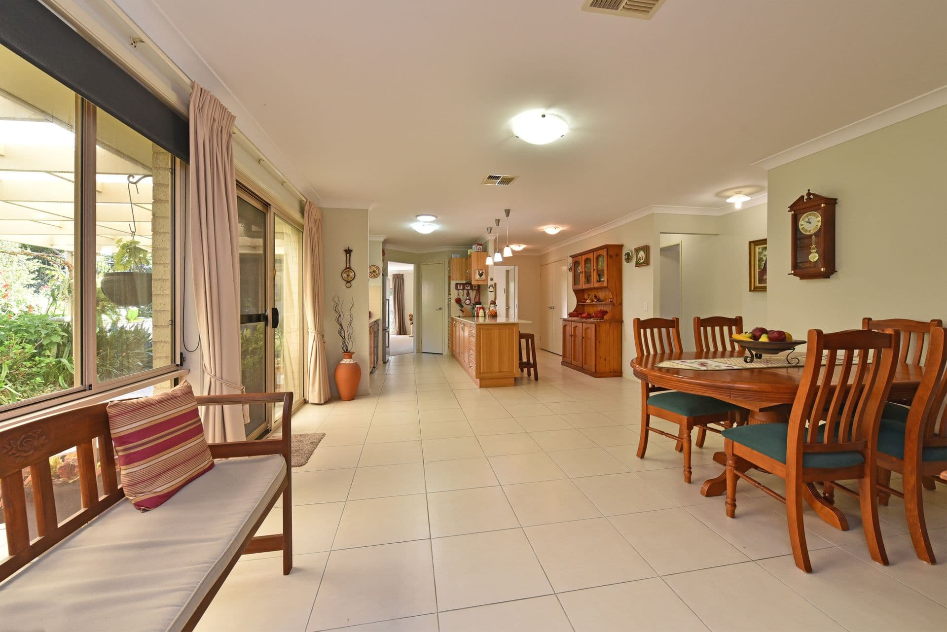 2 Jamboree Close, Fennell Bay, NSW, 2283, Fennell Bay - Thumbnail 3