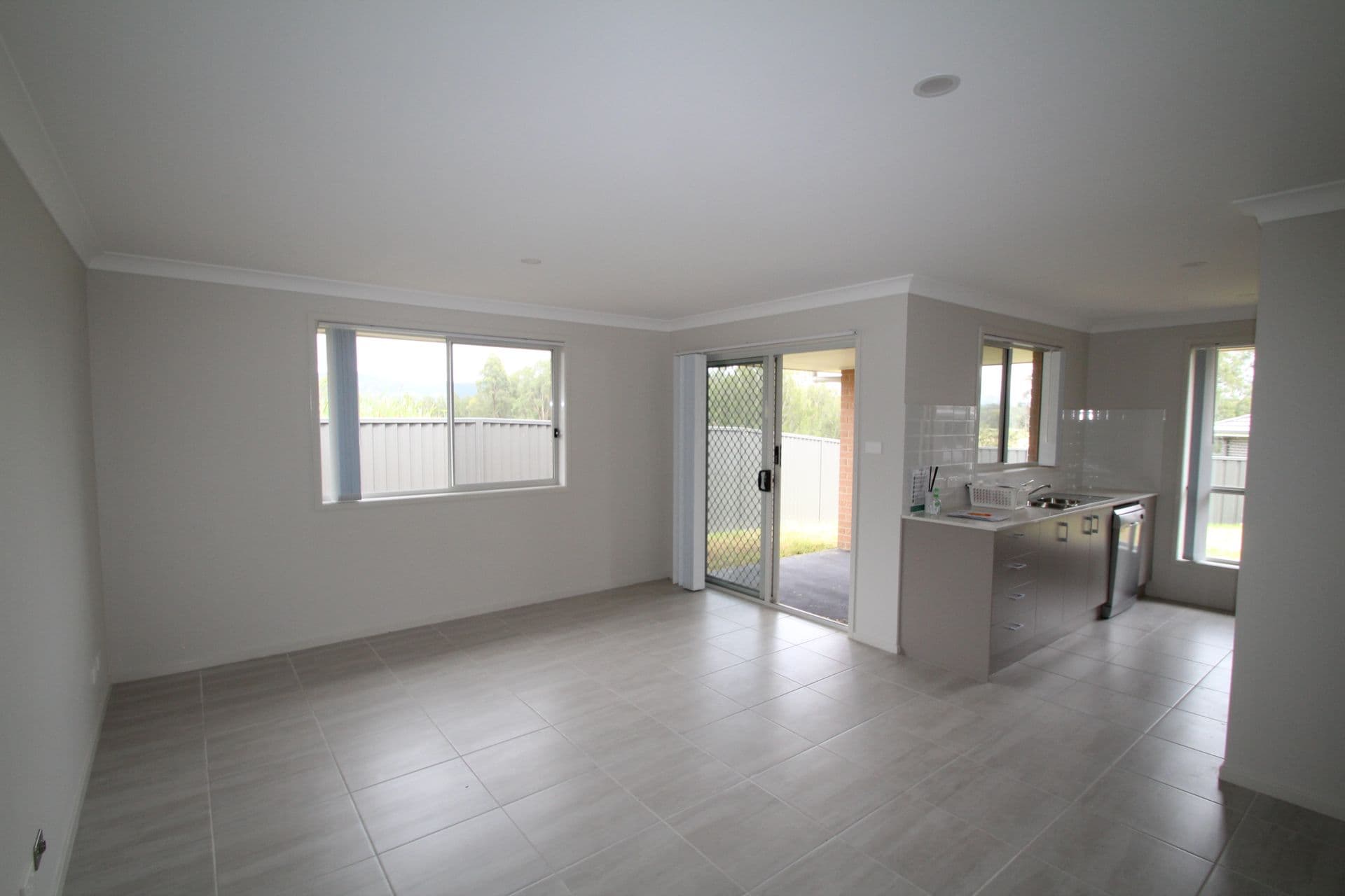 2 Wollombi Road, Cessnock, NSW, 2325, Cessnock - Thumbnail 4