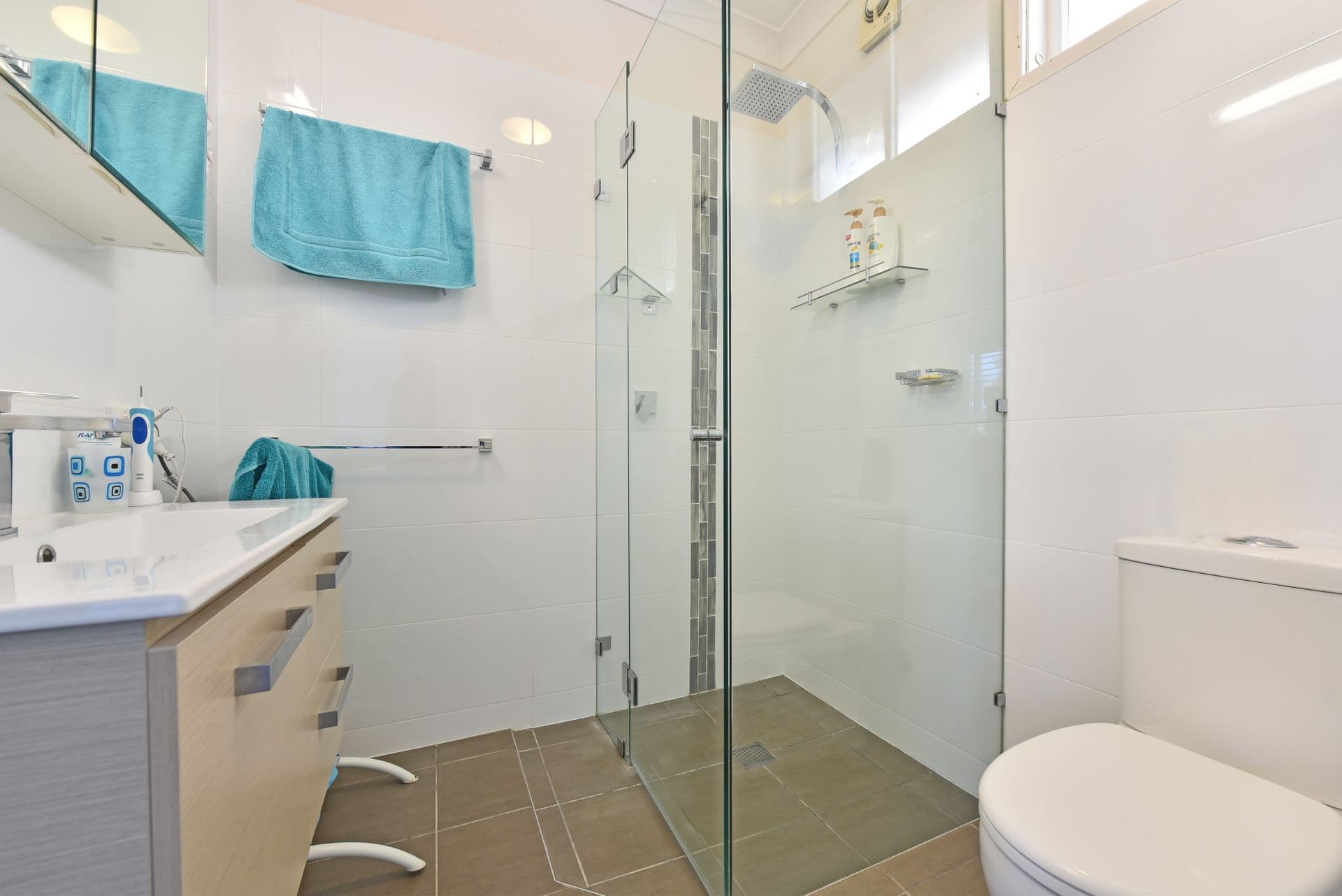 20 Ilford Avenue, Buttaba, NSW, 2283, Buttaba - Thumbnail 8