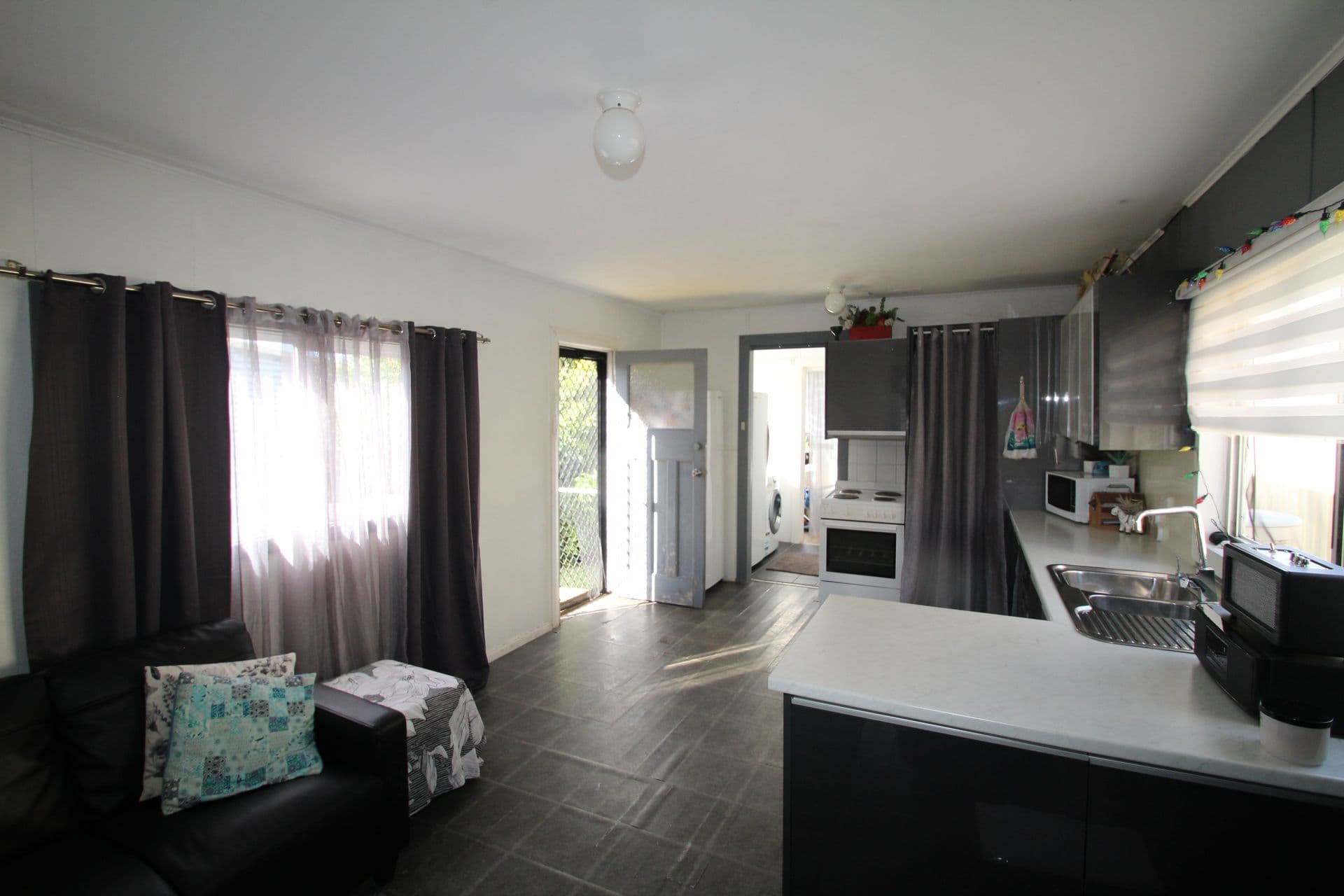 31 Cheapside Street, Rathmines, NSW, 2283, Rathmines - Thumbnail 3