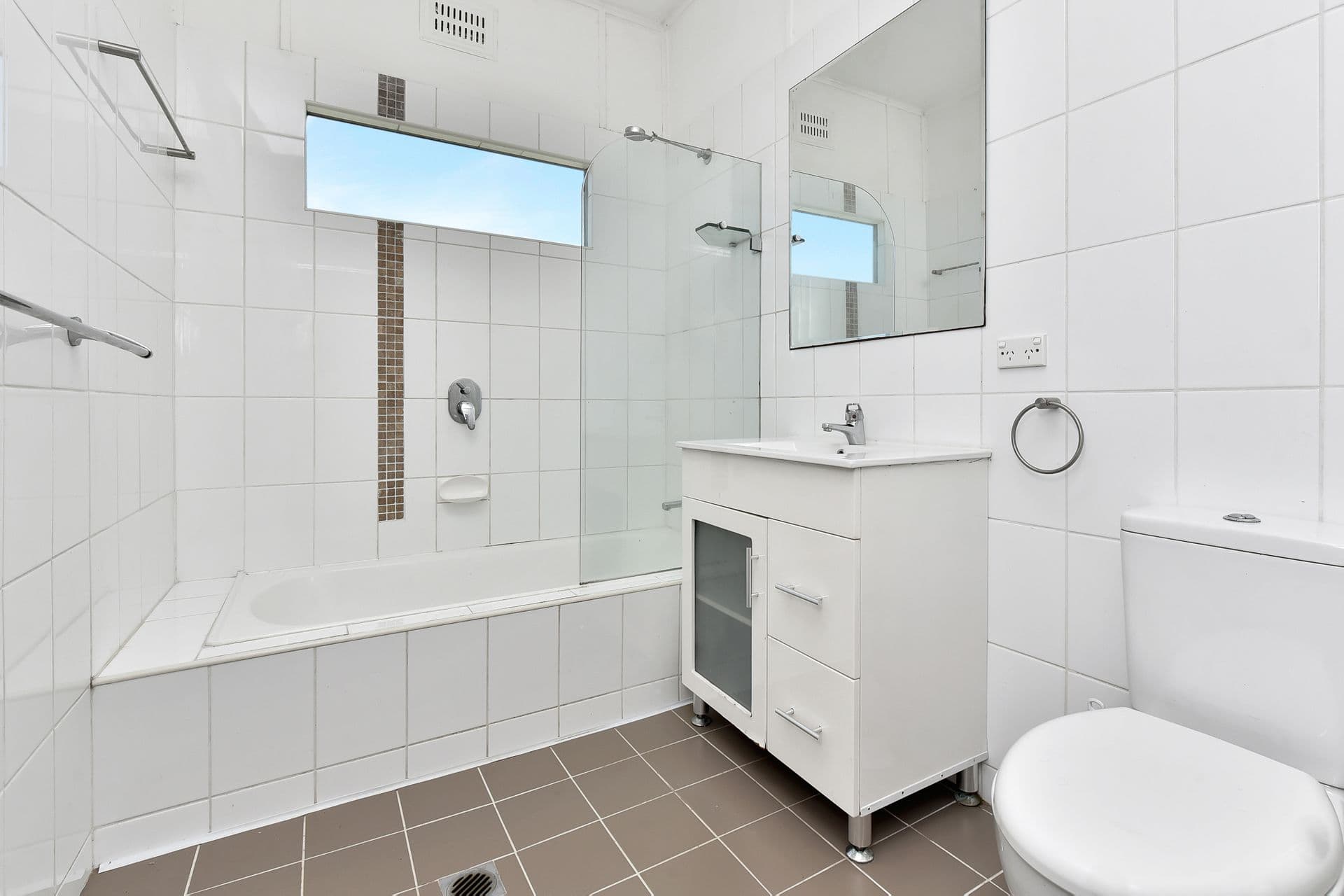 51 Letchworth Parade, Balmoral, NSW, 2283, Balmoral - Thumbnail 6