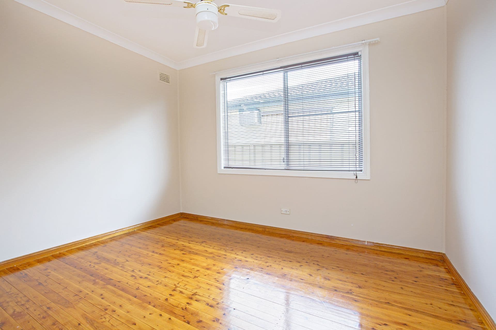 19 Shamrock Street, Smithfield, NSW, 2164, Smithfield - Thumbnail 6