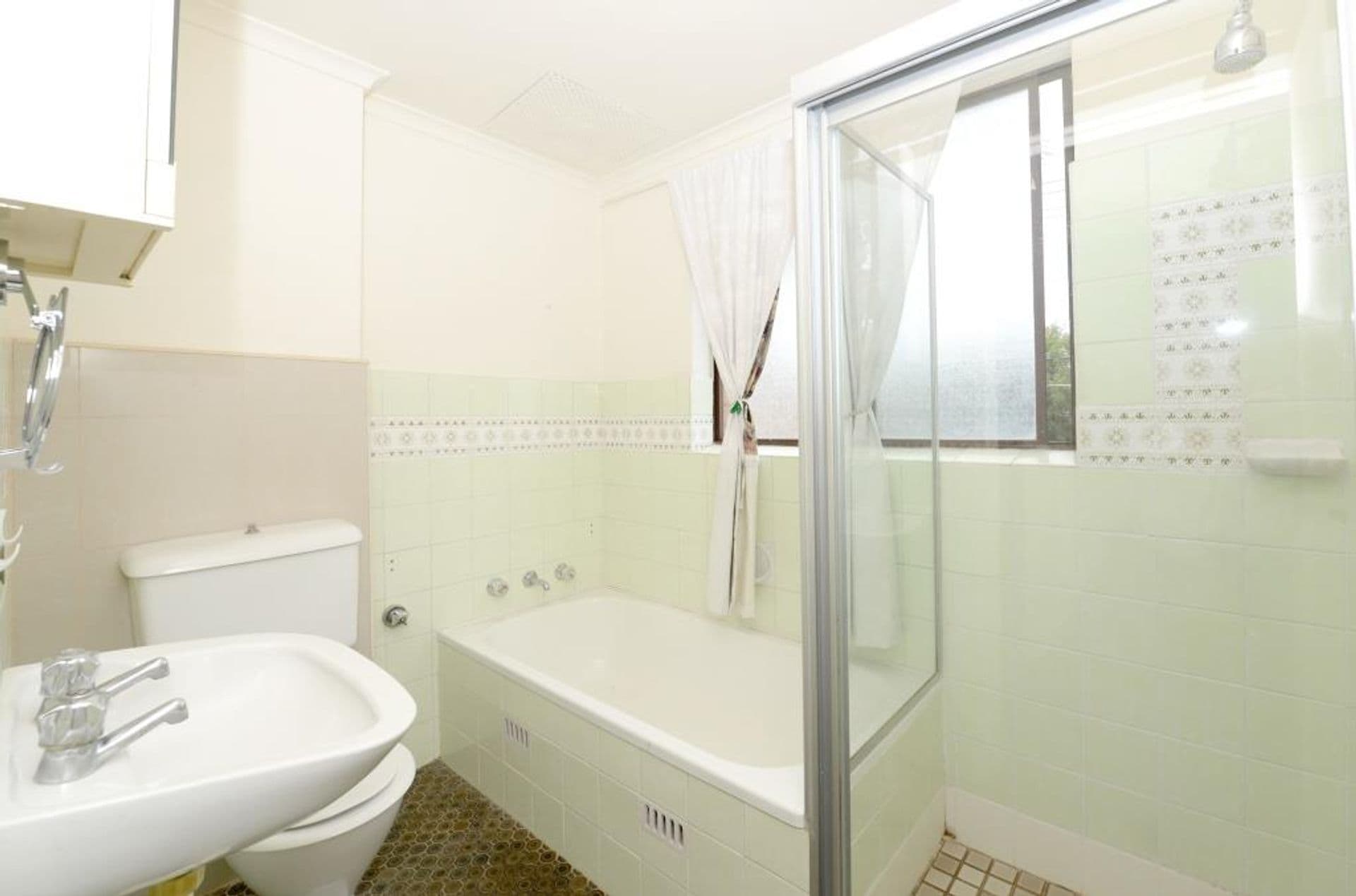 8/2 Pevensey Street, Canley Vale, NSW, 2166, Canley Vale - Thumbnail 4