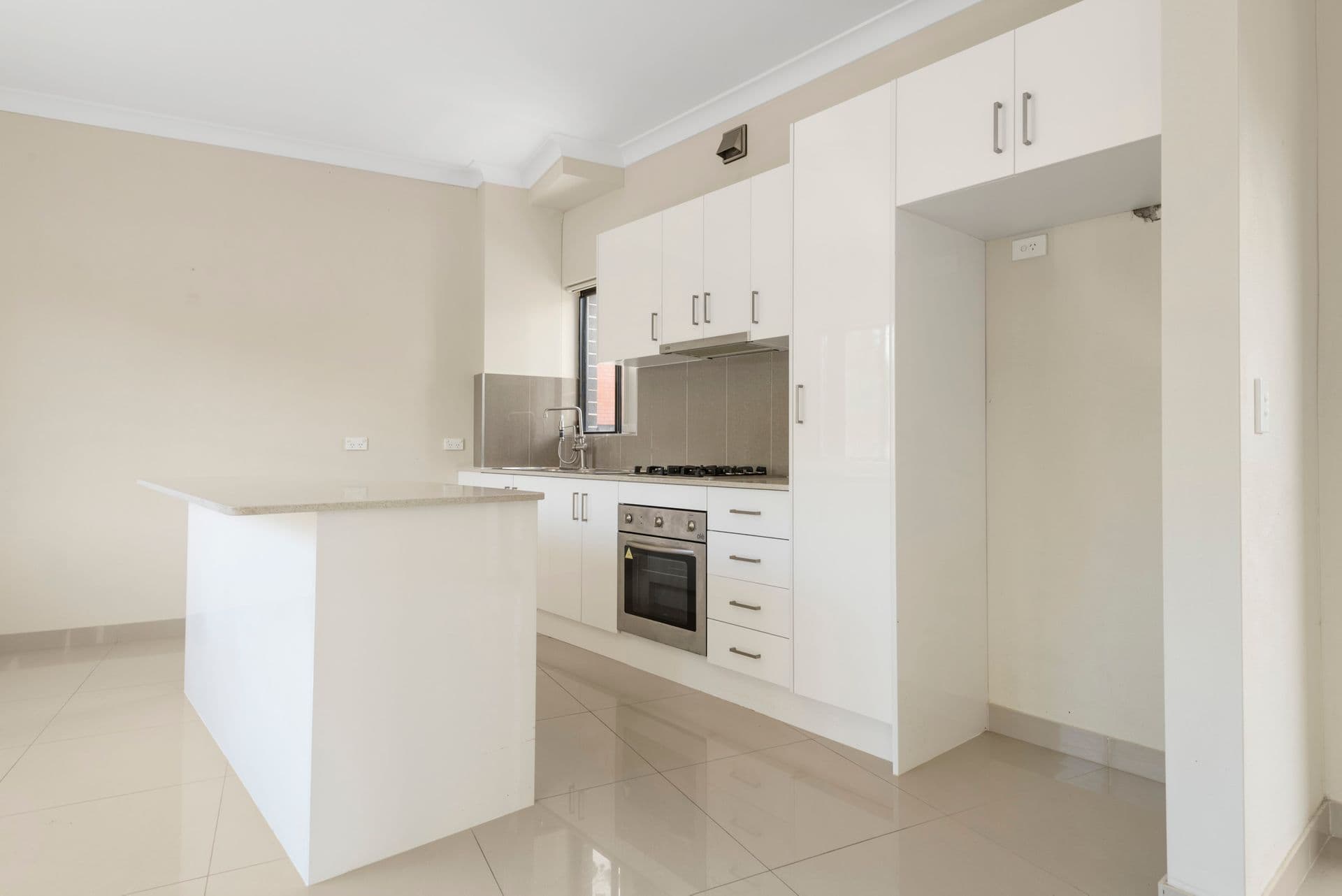 1/11 Wrentmore Street, Fairfield, NSW, 2165, Fairfield - Thumbnail 4