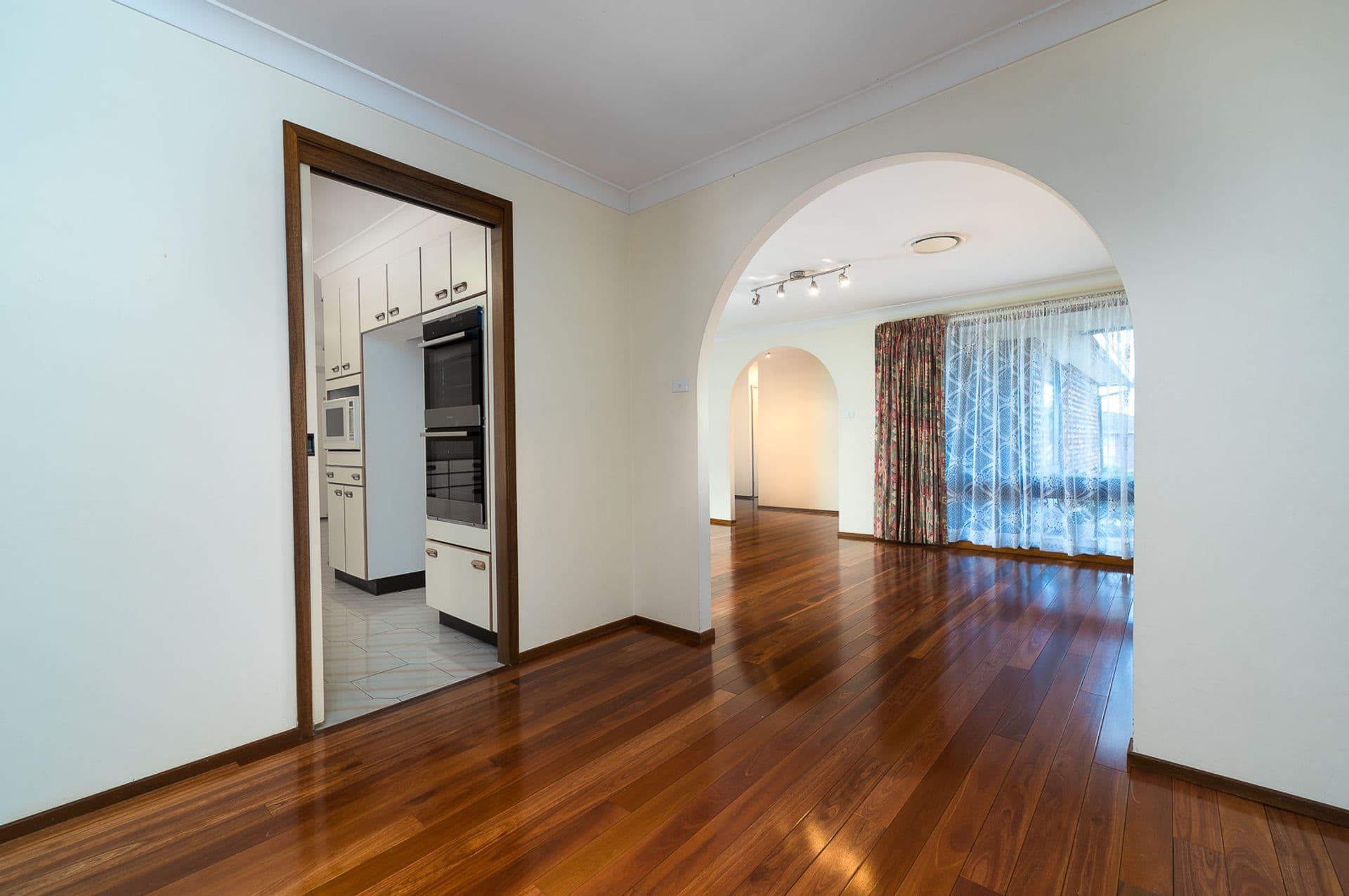 3 Mohawk Crescent, Greenfield Park, NSW, 2176, Greenfield Park - Thumbnail 6
