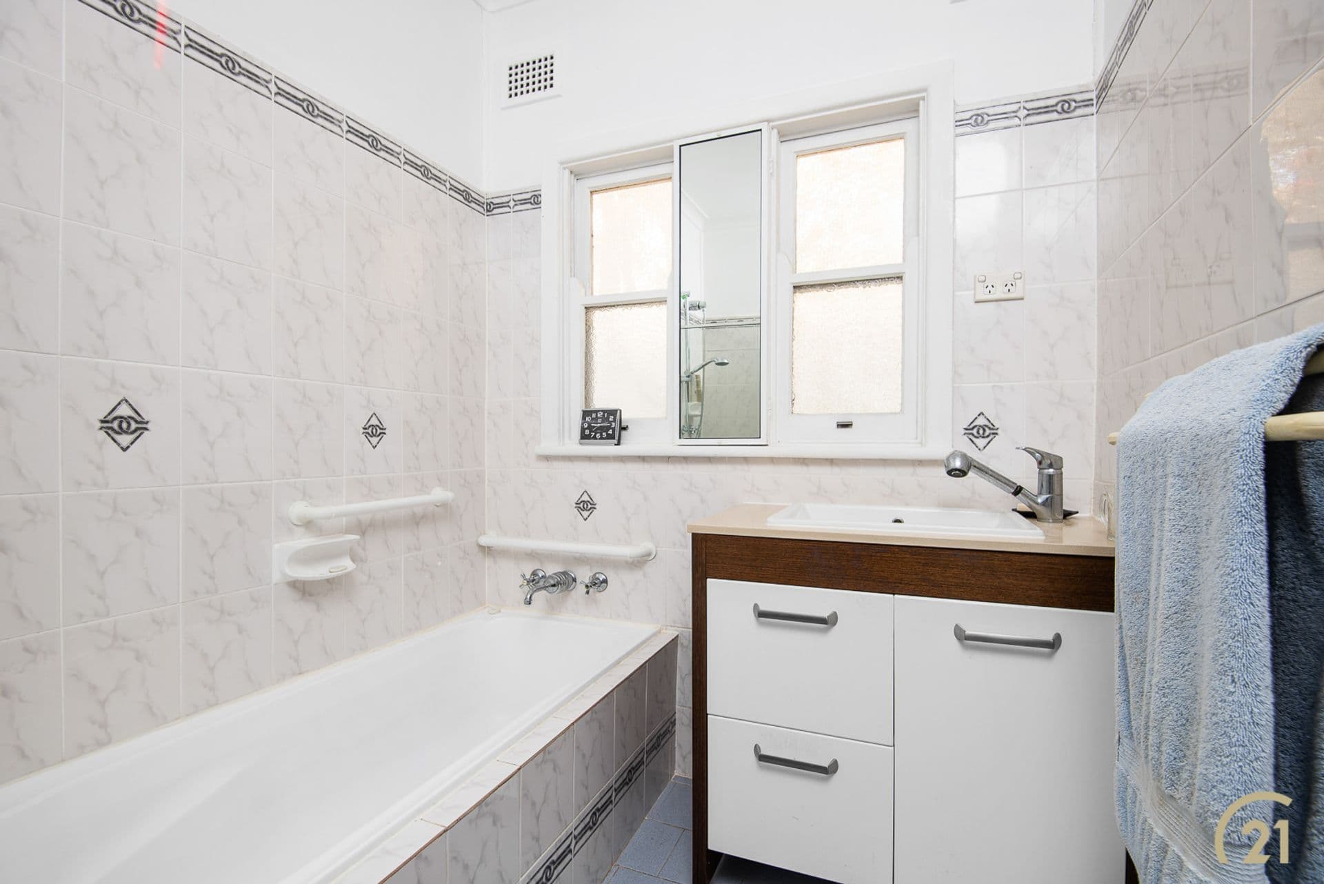 124 Polding Street, Smithfield, NSW, 2164, Smithfield - Thumbnail 8