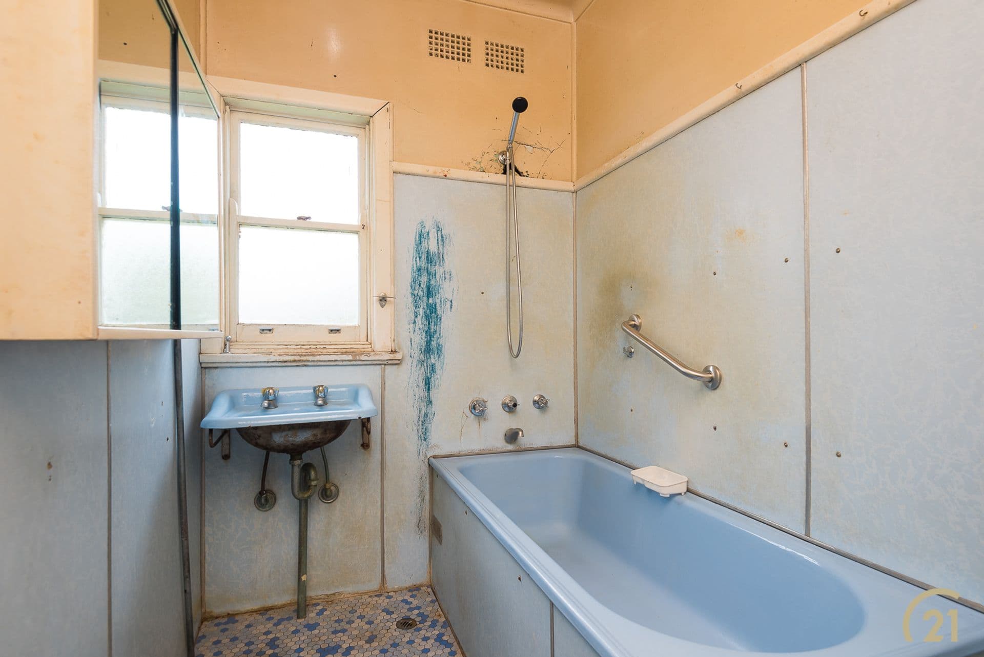 1/95-97 Ware Street, Fairfield, NSW, 2165, Smithfield - Thumbnail 5