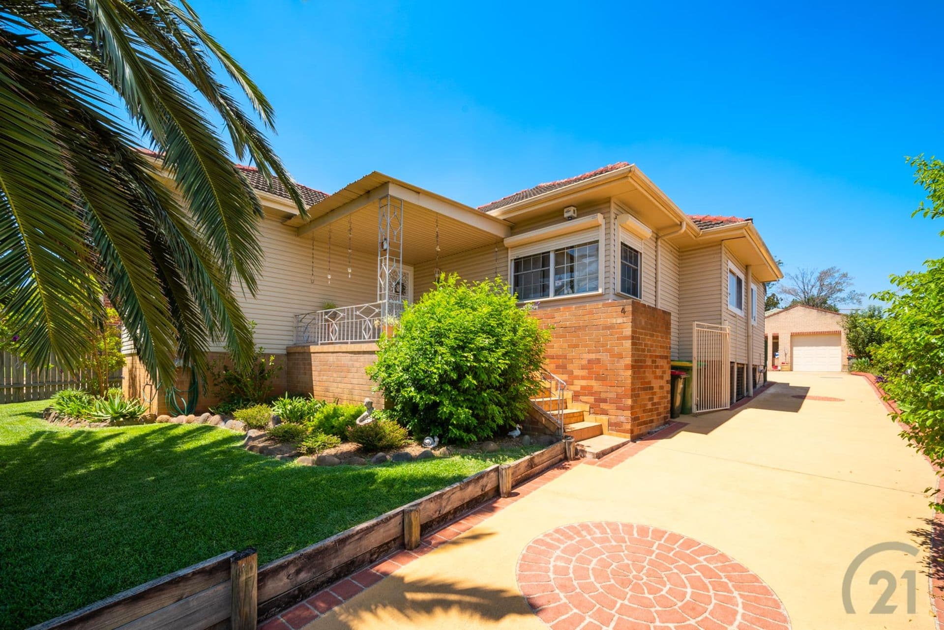 4 Rhodes Avenue, Guildford, NSW, 2161, Guildford - Image 1