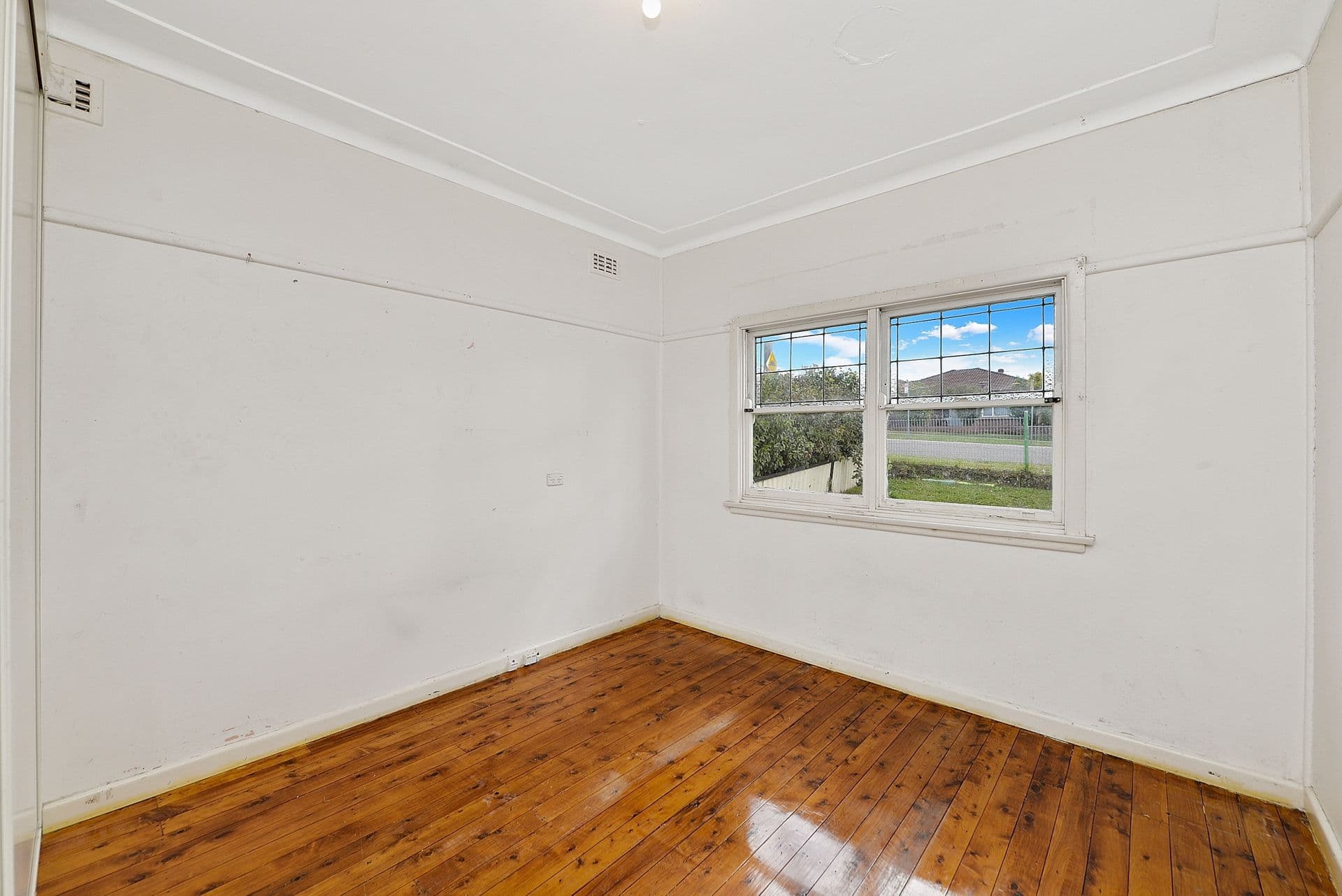1/95-97 Ware Street, Fairfield, NSW, 2165, Mount Pritchard - Thumbnail 3