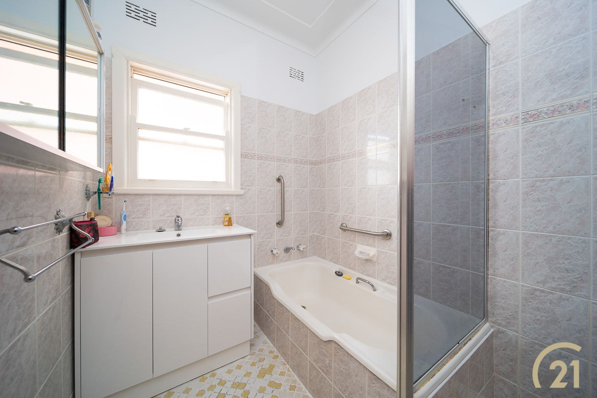 1/95-97 Ware Street, Fairfield, NSW, 2165, Fairfield Heights - Thumbnail 4
