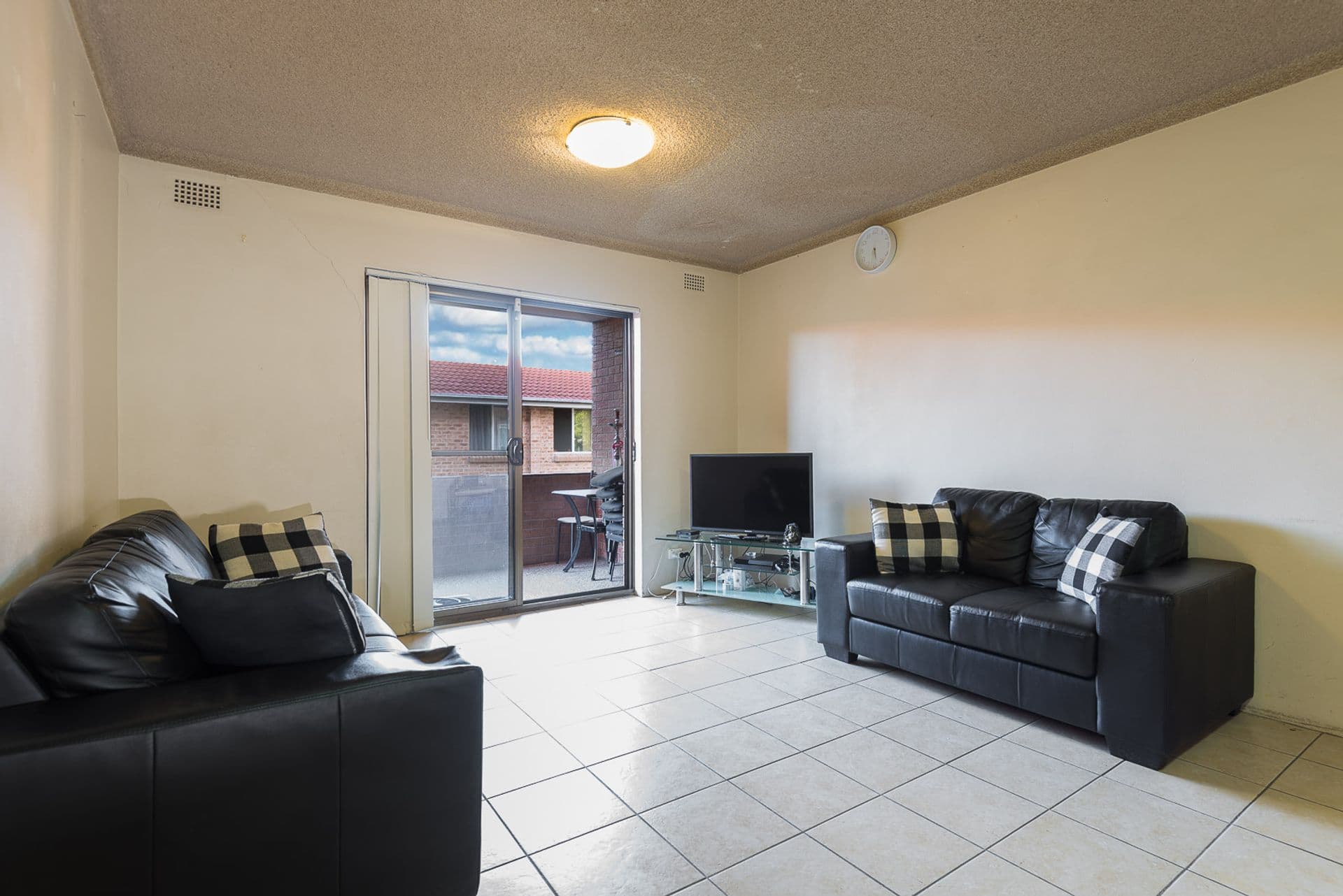 4/60 Harris Street, Fairfield, NSW, 2165, Fairfield - Thumbnail 2