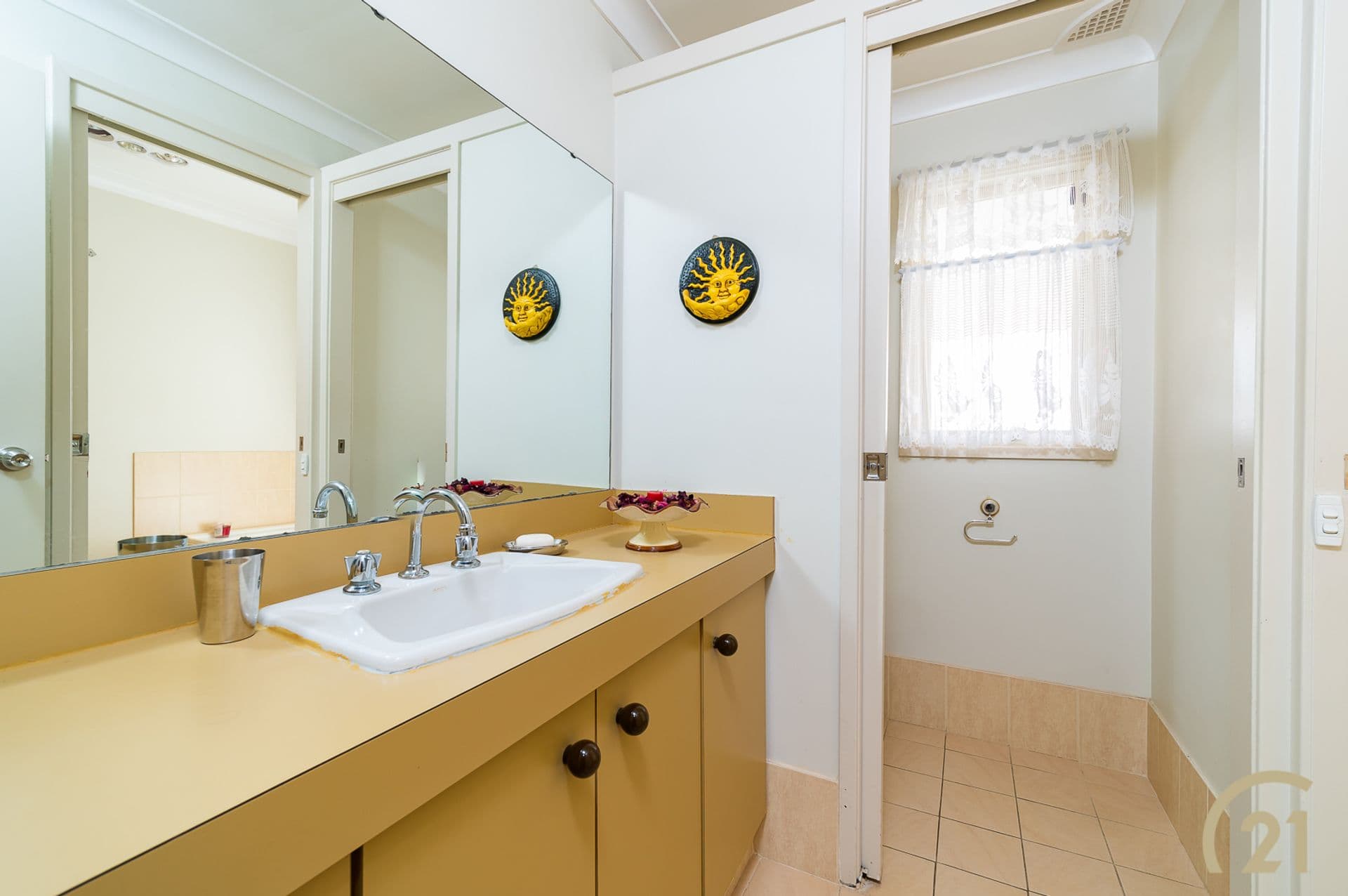 1 Falcon Close, Greenfield Park, NSW, 2176, Greenfield Park - Thumbnail 8