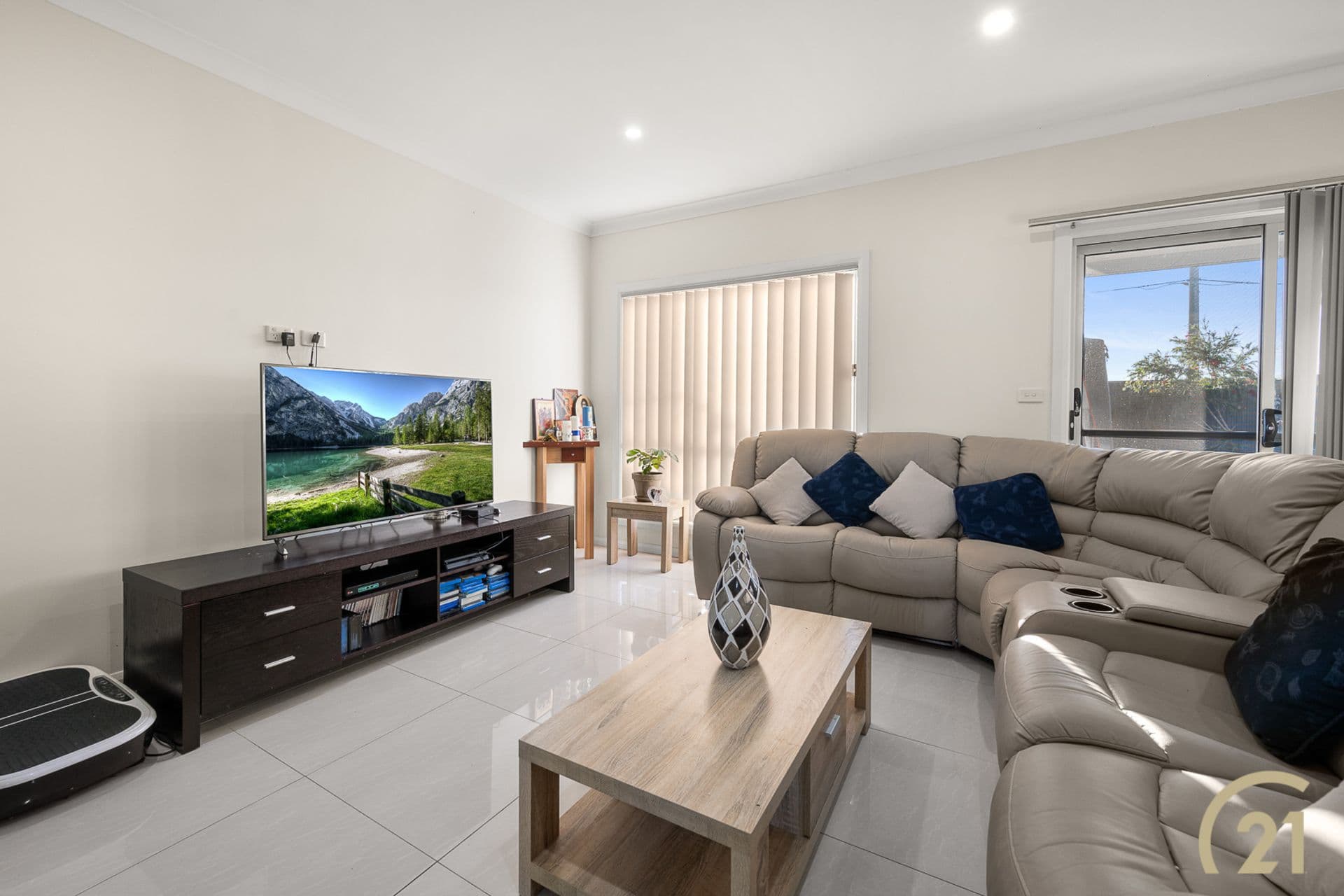 1/95-97 Ware Street, Fairfield, NSW, 2165, Gregory Hills - Thumbnail 2