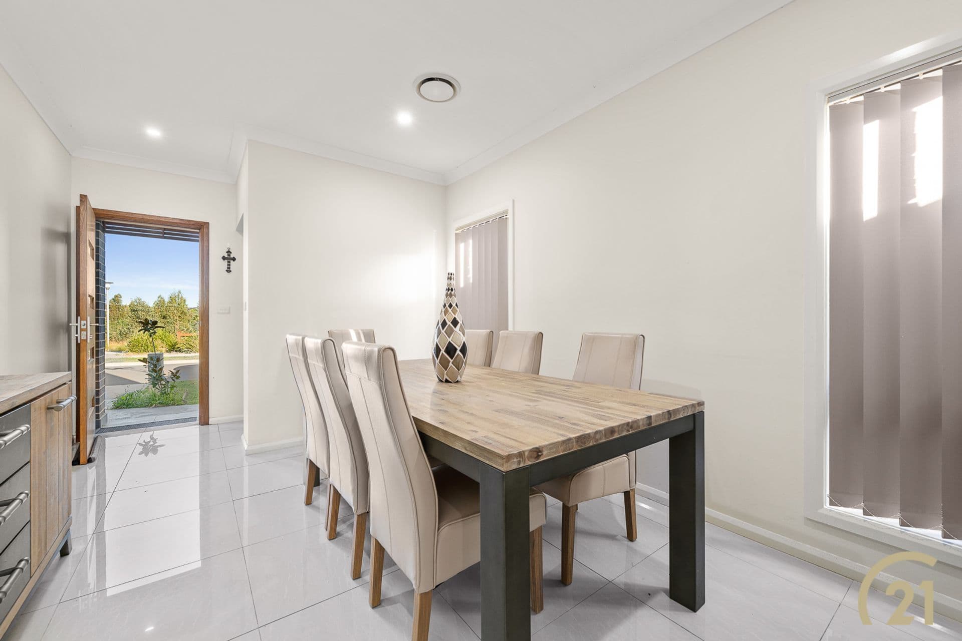 1/95-97 Ware Street, Fairfield, NSW, 2165, Gregory Hills - Thumbnail 3