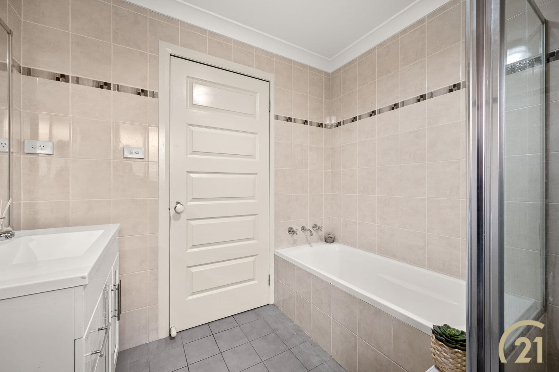 1/95-97 Ware Street, Fairfield, NSW, 2165, Fairfield West - Thumbnail 8
