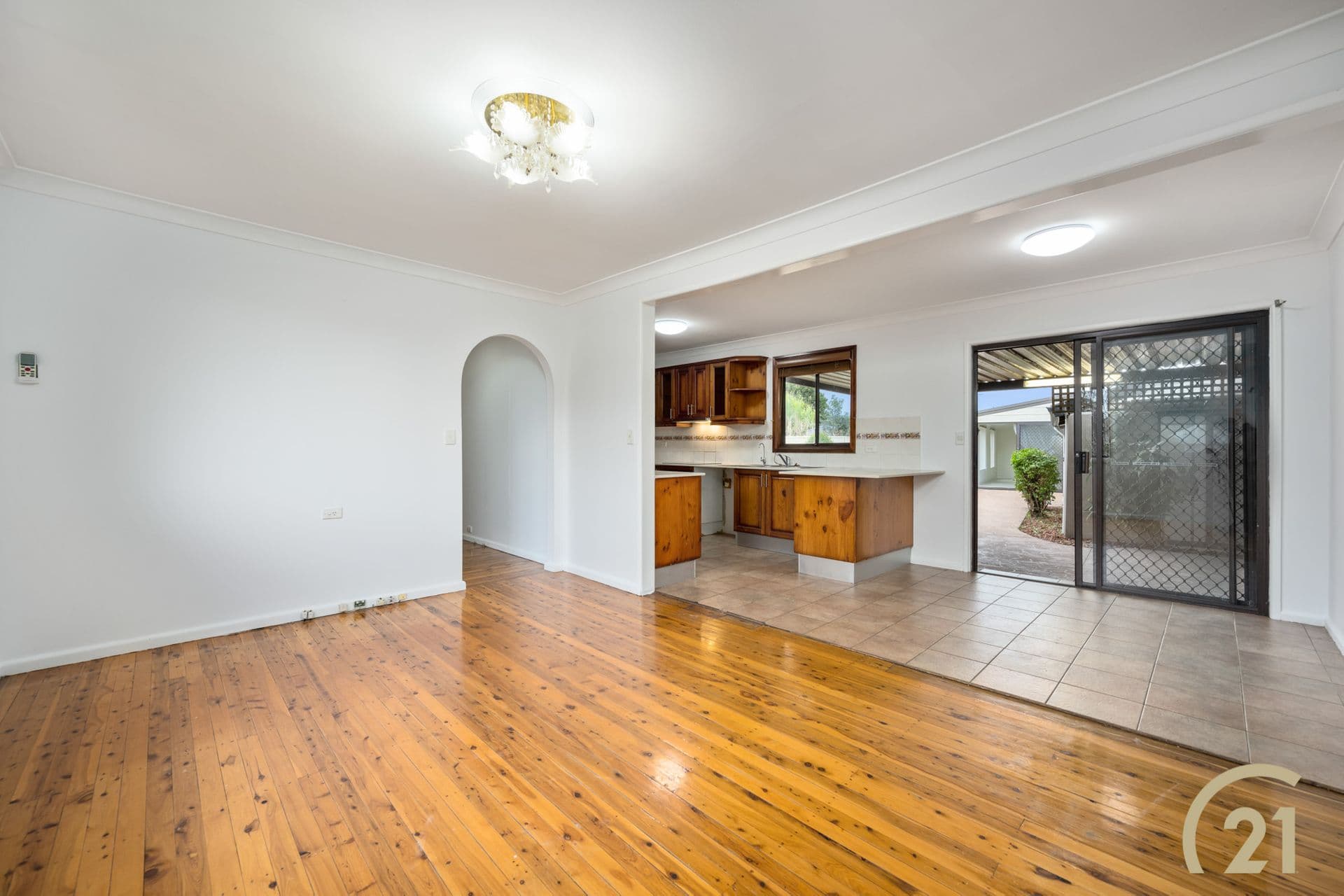 59 Crosby Crescent, Fairfield, NSW, 2165, Fairfield - Thumbnail 3