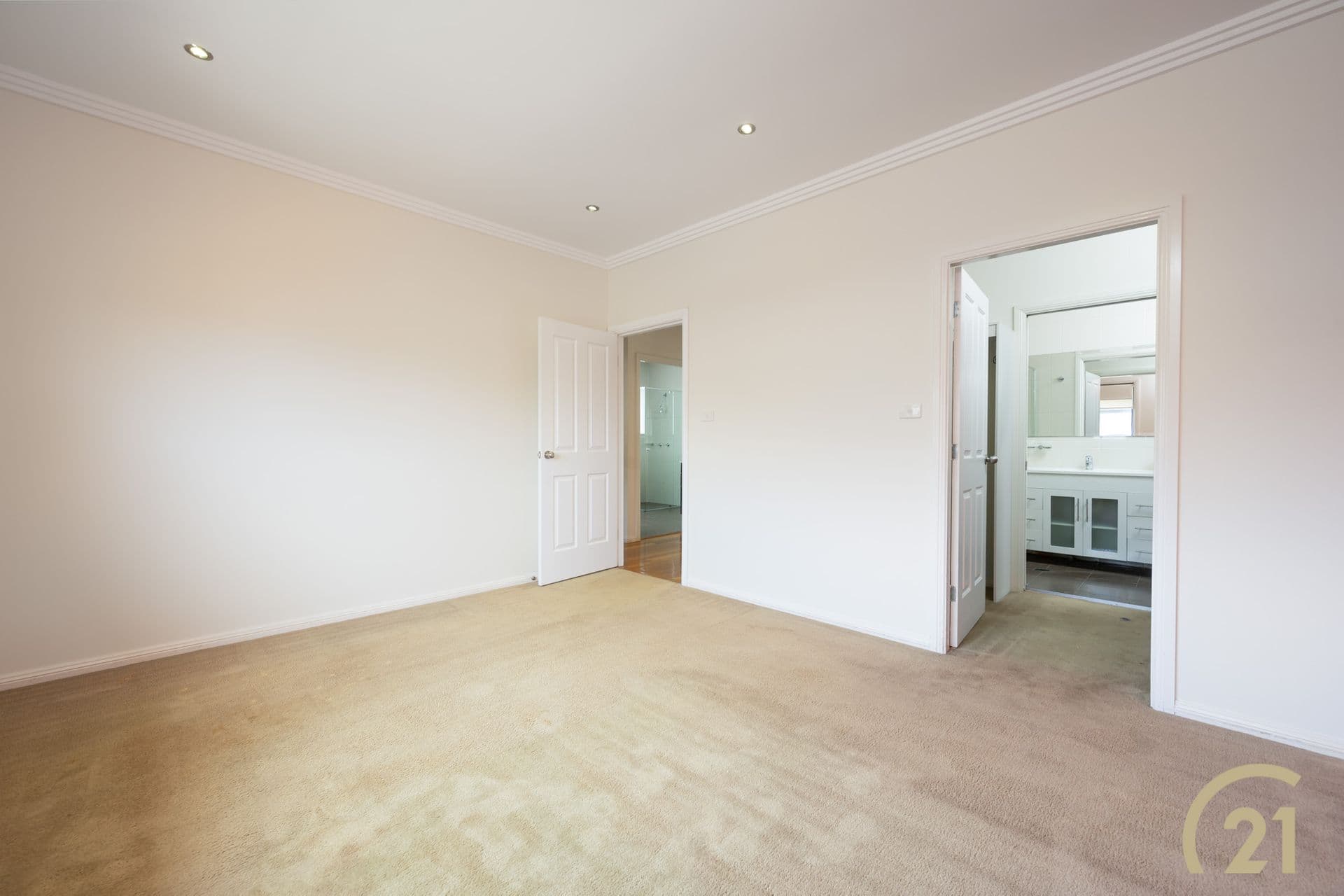 1/95-97 Ware Street, Fairfield, NSW, 2165, Green Valley - Thumbnail 5