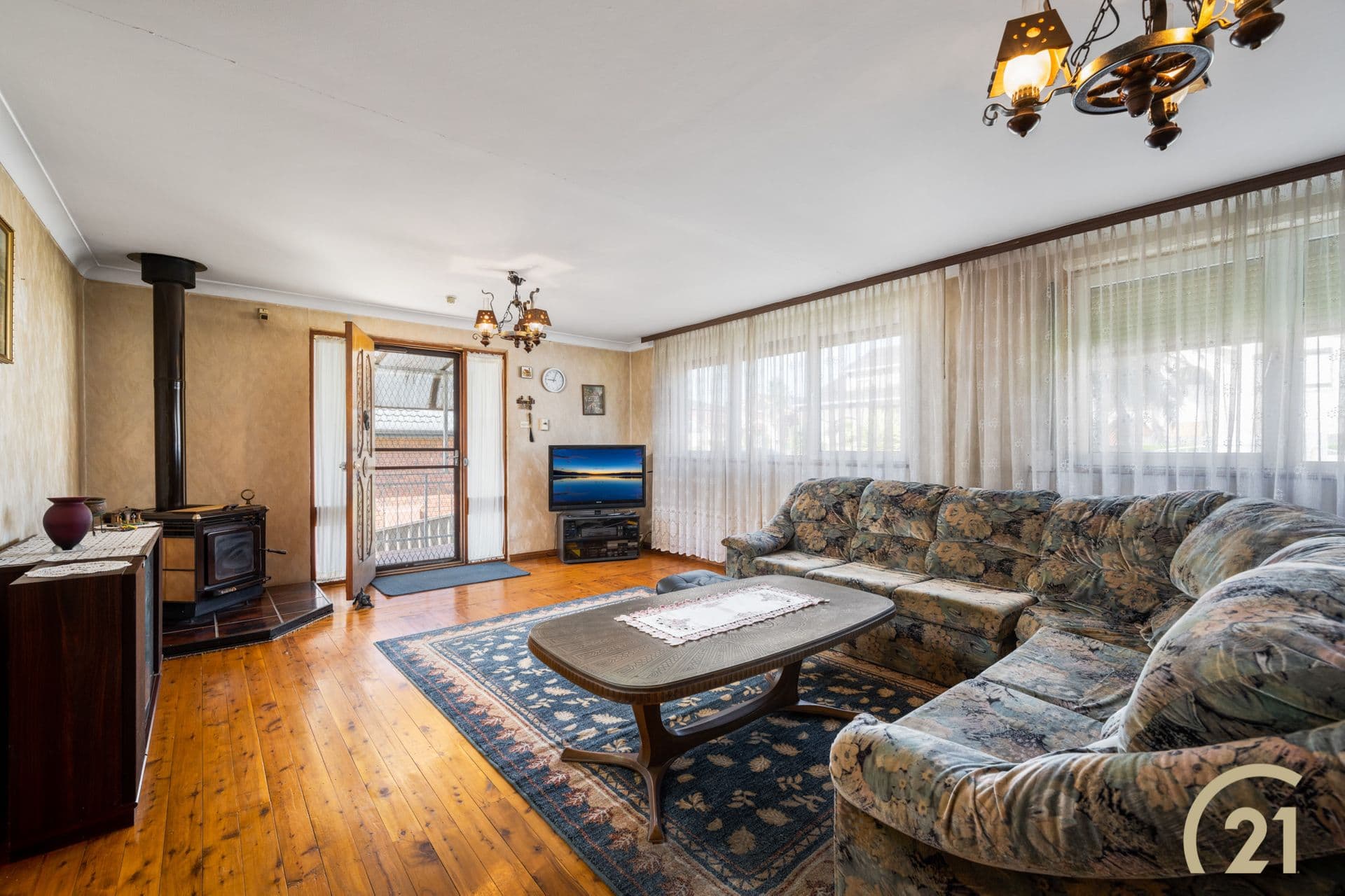 1/95-97 Ware Street, Fairfield, NSW, 2165, Bossley Park - Thumbnail 2