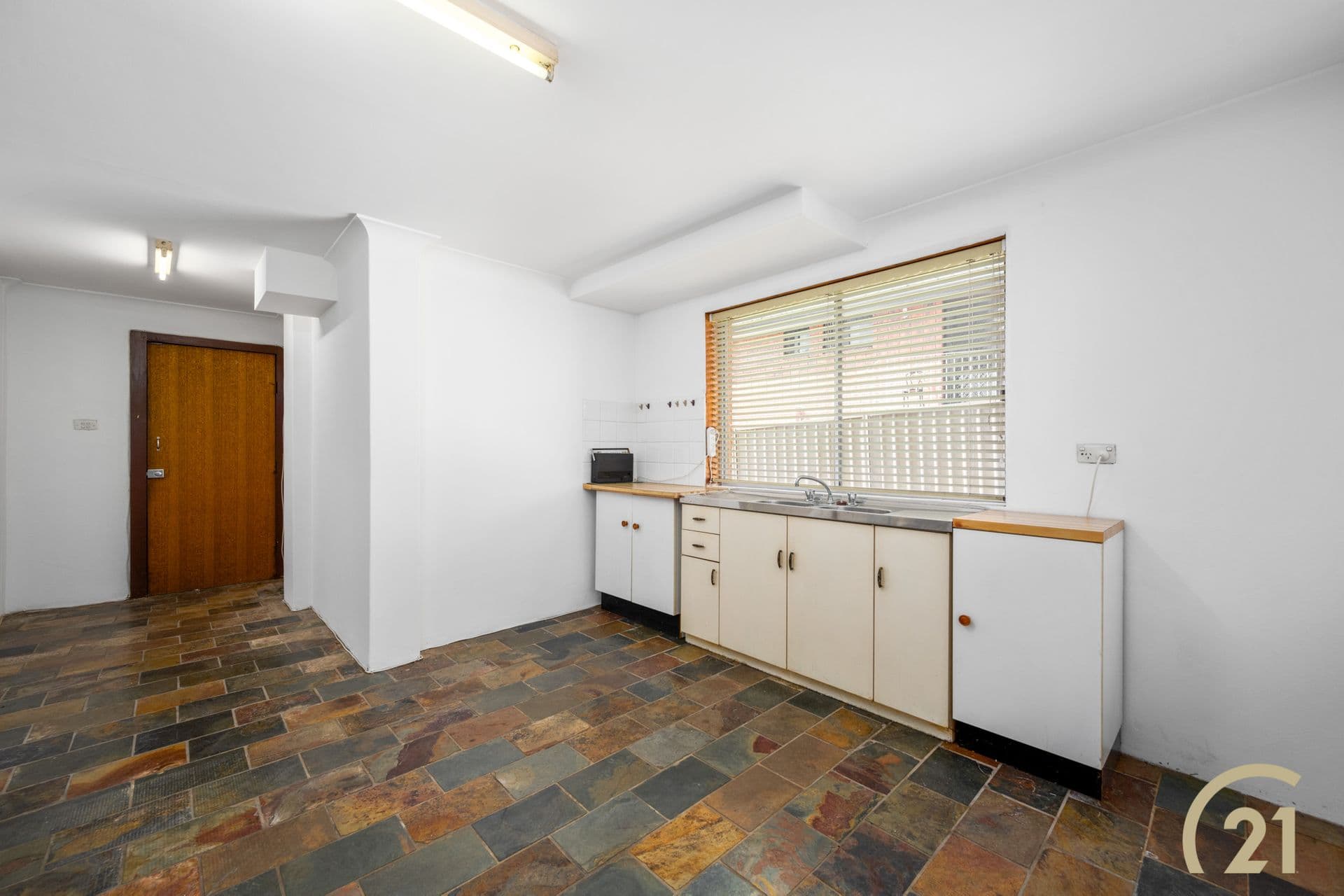1/95-97 Ware Street, Fairfield, NSW, 2165, Bossley Park - Thumbnail 7