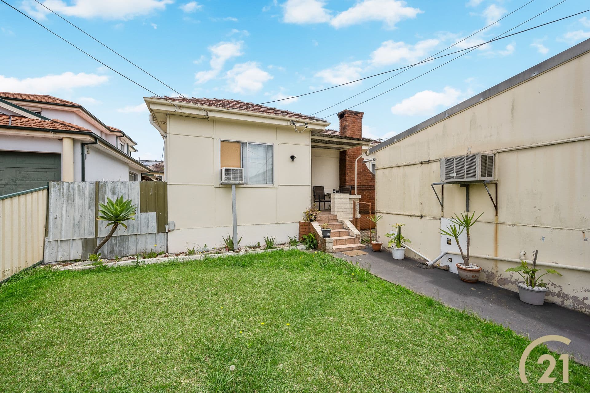 1/95-97 Ware Street, Fairfield, NSW, 2165, Fairfield Heights - Thumbnail 2