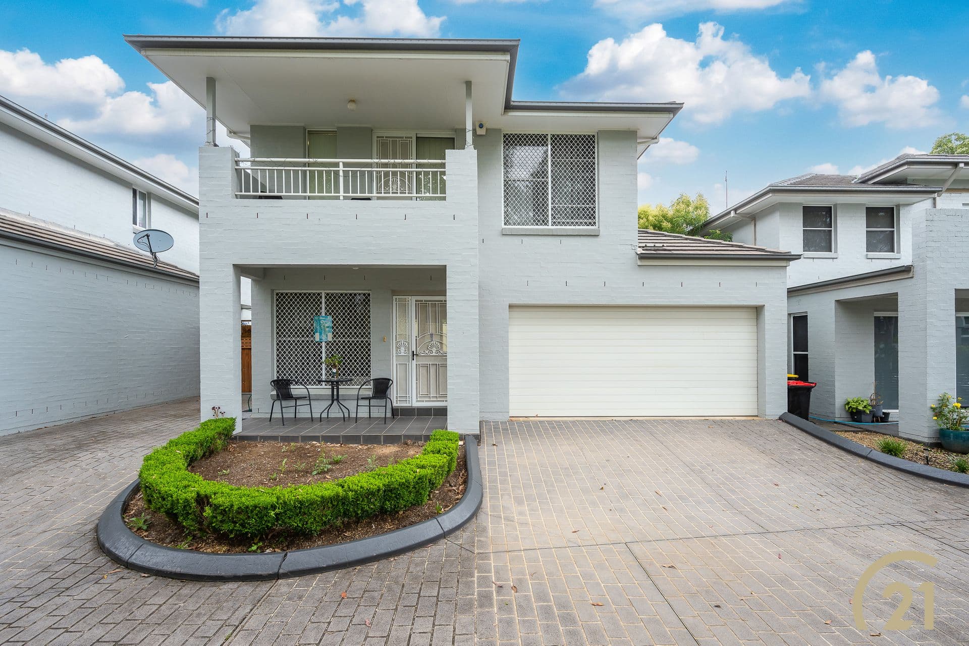 2/22 Watling Avenue, West Hoxton, NSW, 2171, West Hoxton - Image 1