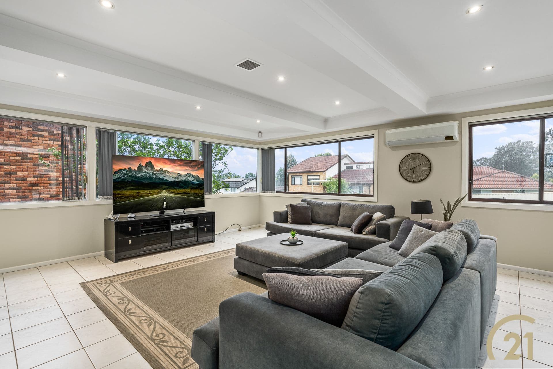 12 Ringtail Crescent, Bossley Park, NSW, 2176, Bossley Park - Thumbnail 3