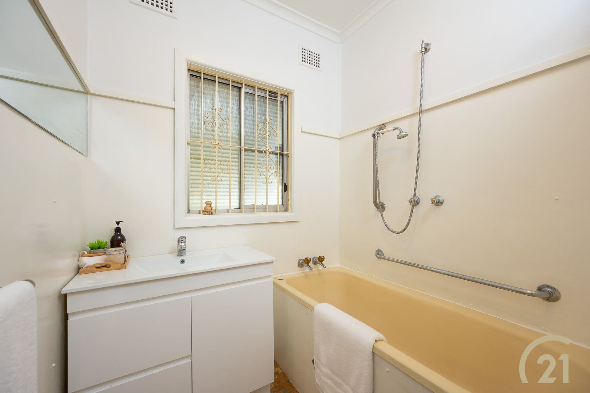 493 The Horsley Drive, Fairfield, NSW, 2165, Fairfield - Thumbnail 8