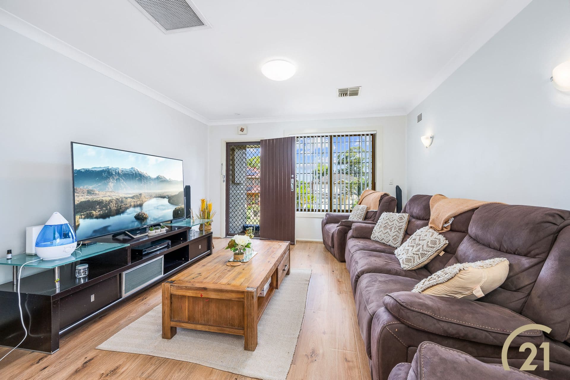 11 Russell Street, Mount Pritchard, NSW, 2170, Mount Pritchard - Thumbnail 2