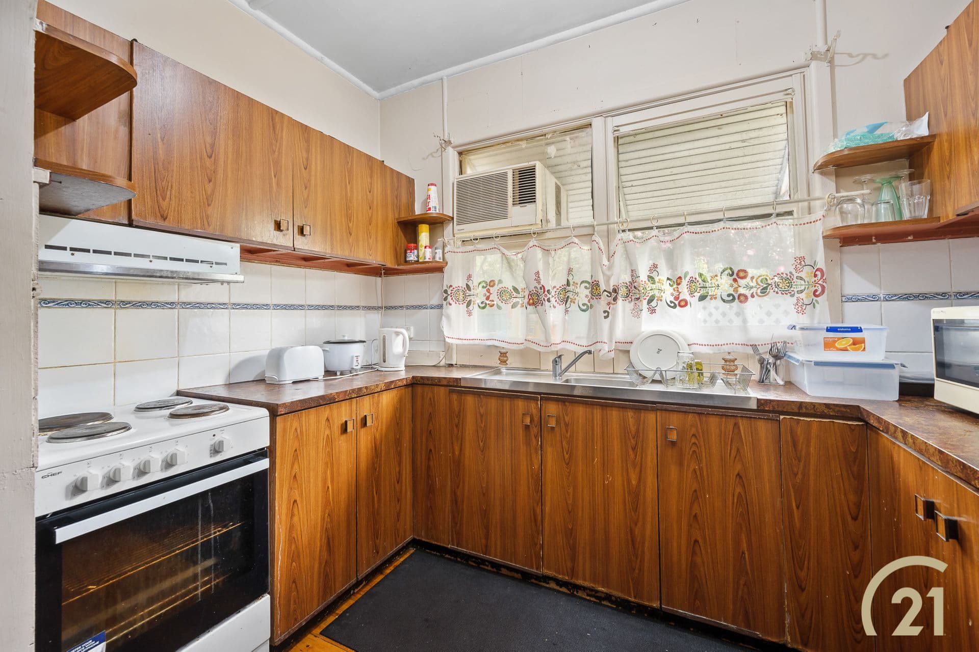 66 Margaret Street, Fairfield West, NSW, 2165, Fairfield West - Thumbnail 3