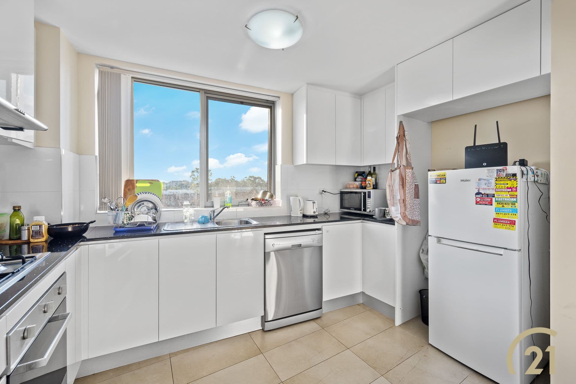 21/17-21 The Crescent, Fairfield, NSW, 2165, Fairfield - Thumbnail 3