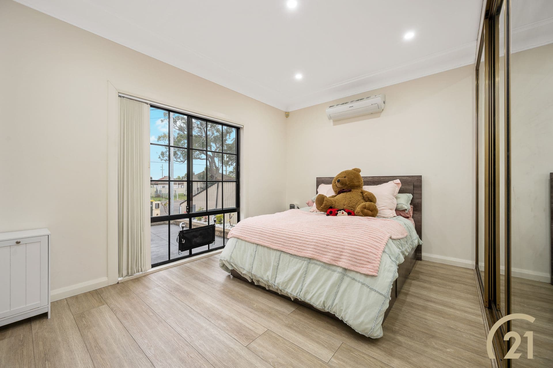 1/95-97 Ware Street, Fairfield, NSW, 2165, Smithfield - Thumbnail 2