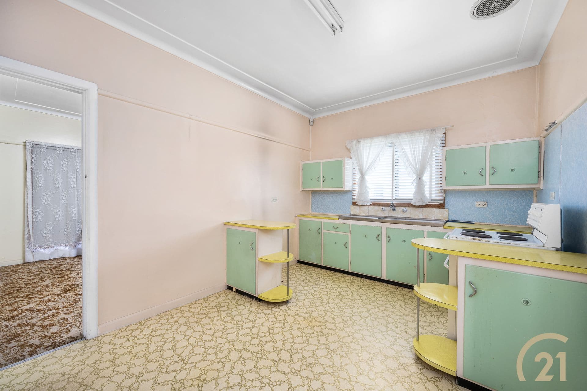 1/95-97 Ware Street, Fairfield, NSW, 2165, Fairfield East - Thumbnail 2