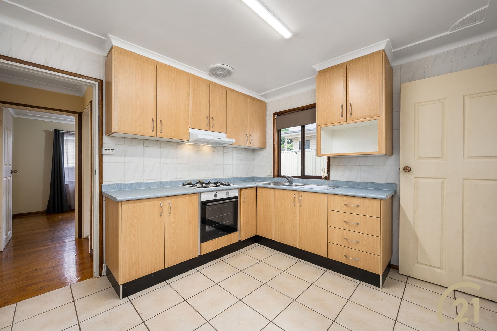 1/95-97 Ware Street, Fairfield, NSW, 2165, Mount Pritchard - Thumbnail 2