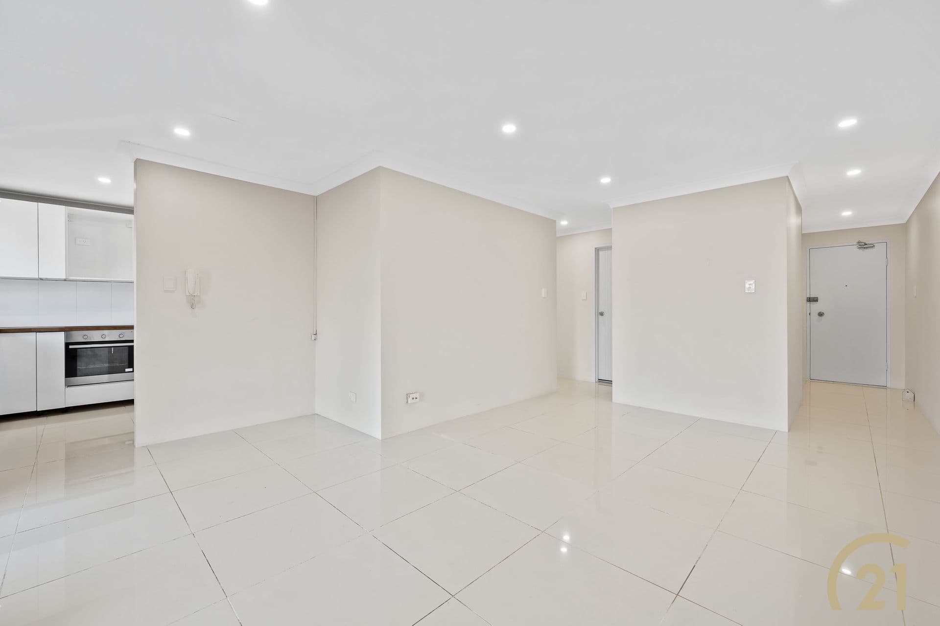 10/181-185 Sandal Crescent, Carramar, NSW, 2163, Carramar - Thumbnail 3