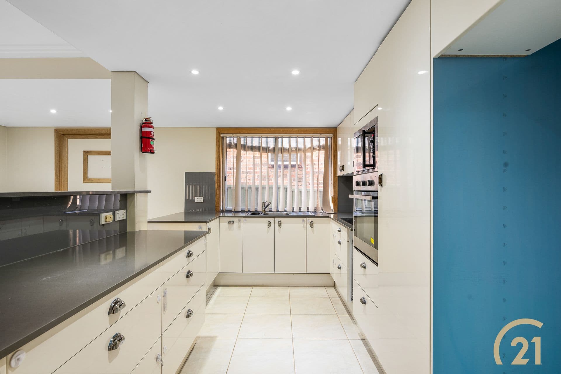 1/95-97 Ware Street, Fairfield, NSW, 2165, Fairfield Heights - Thumbnail 2