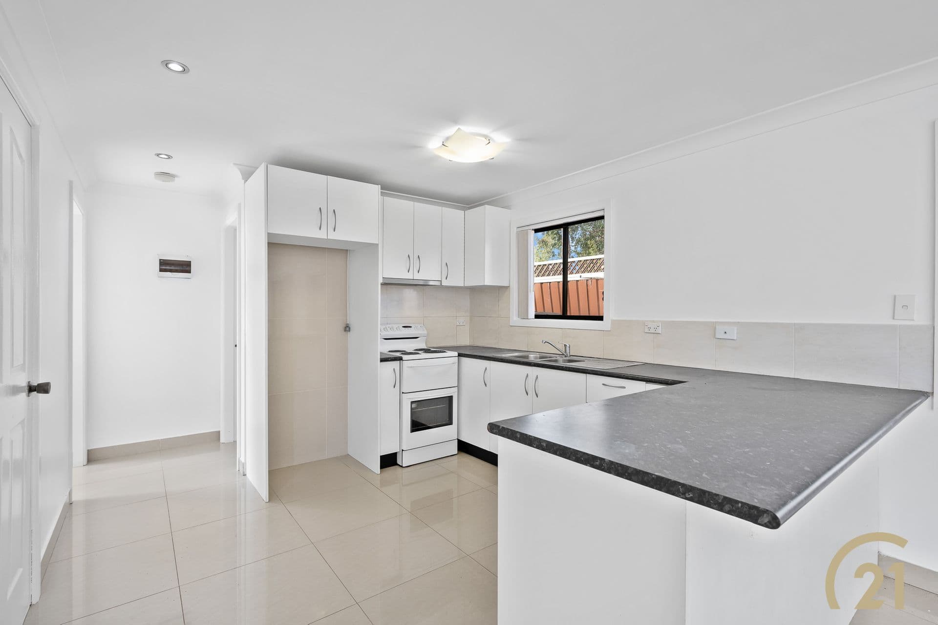 1/95-97 Ware Street, Fairfield, NSW, 2165, Georges Hall - Thumbnail 3