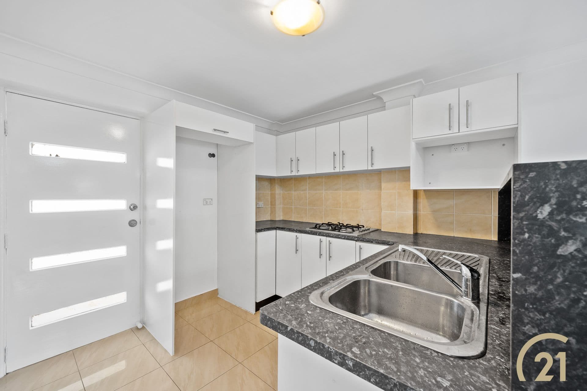 1/95-97 Ware Street, Fairfield, NSW, 2165, Georges Hall - Thumbnail 4