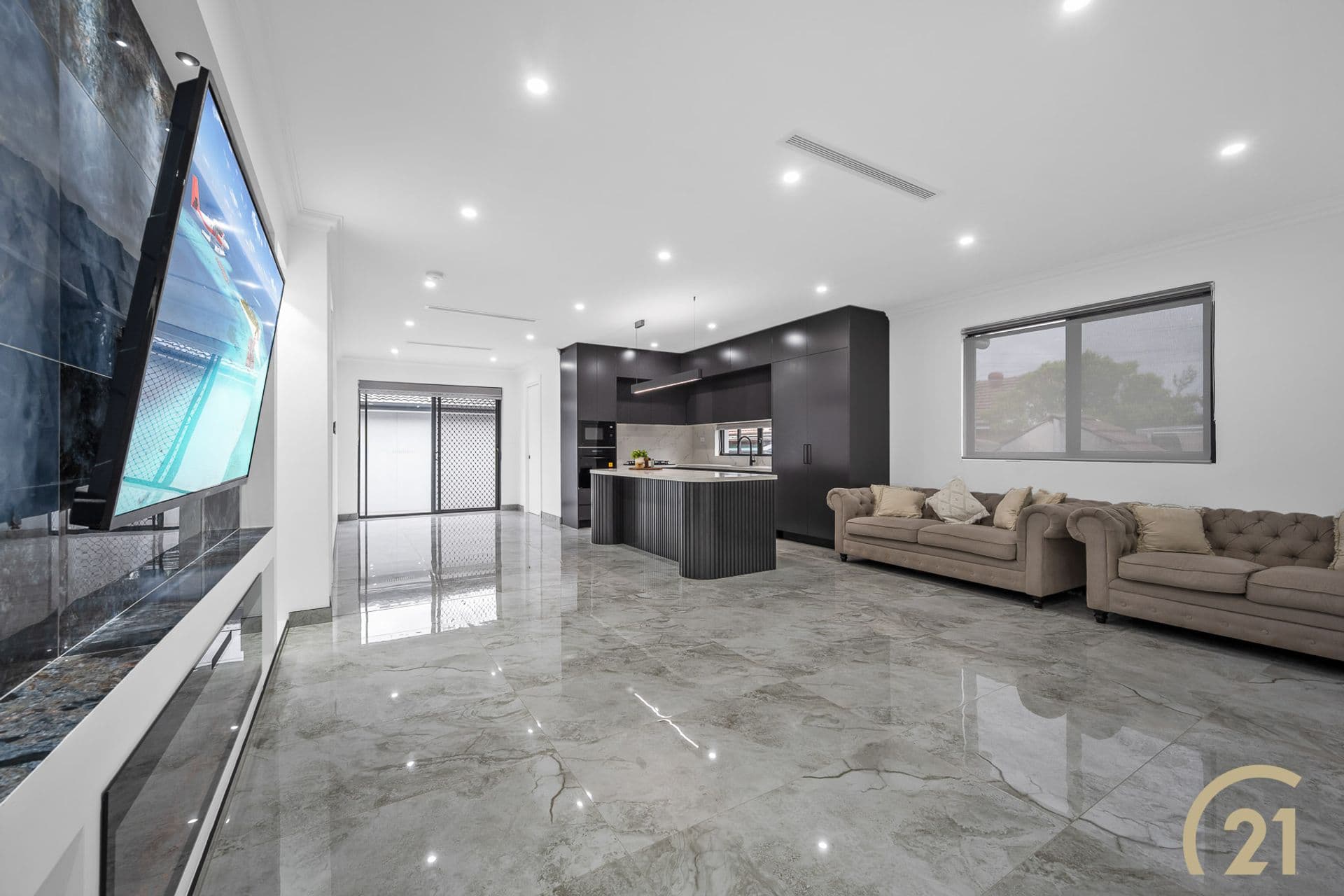 1/95-97 Ware Street, Fairfield, NSW, 2165, Smithfield - Thumbnail 2