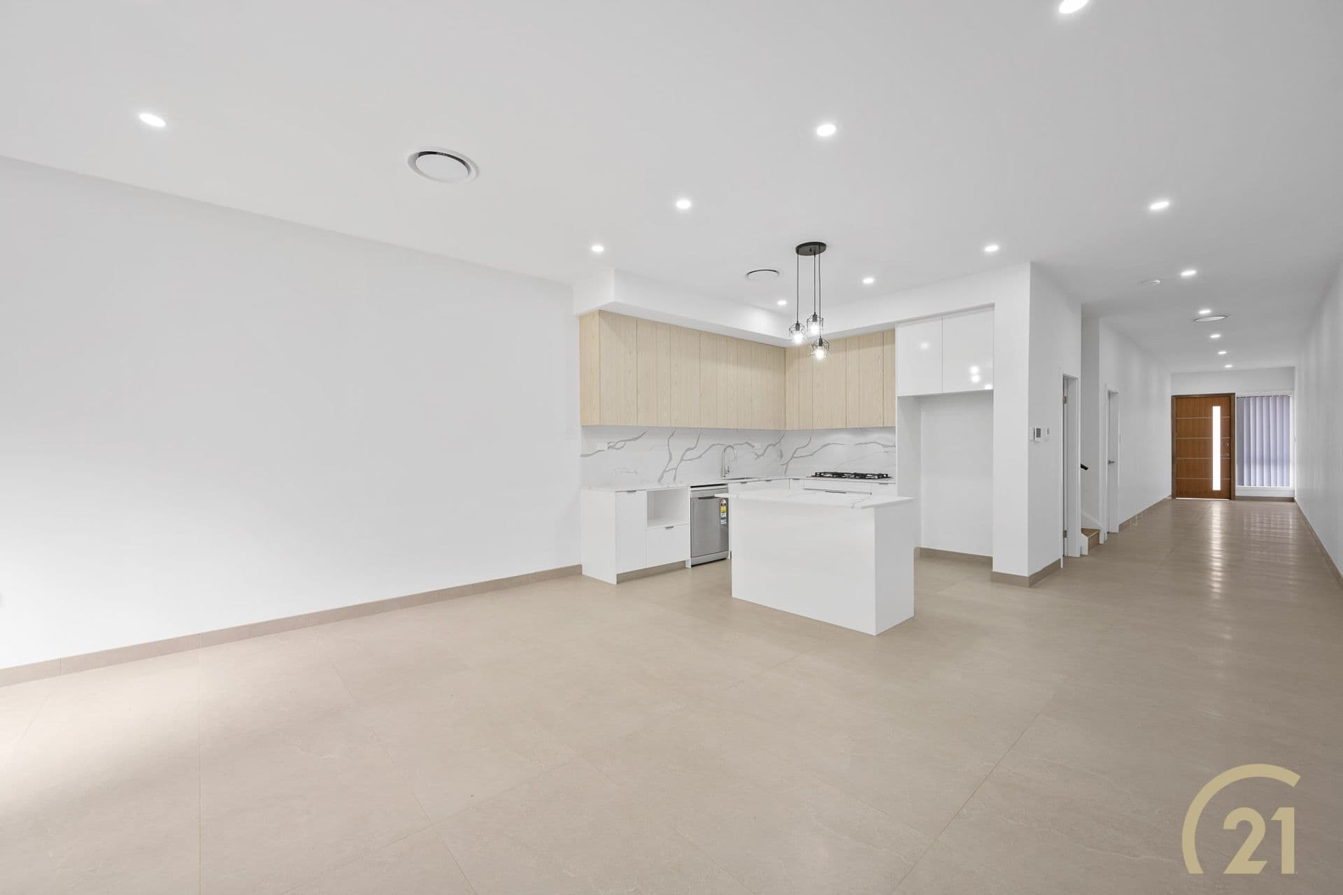 2/30 Hermitage Crescent, Cartwright, NSW, 2168, Cartwright - Thumbnail 2
