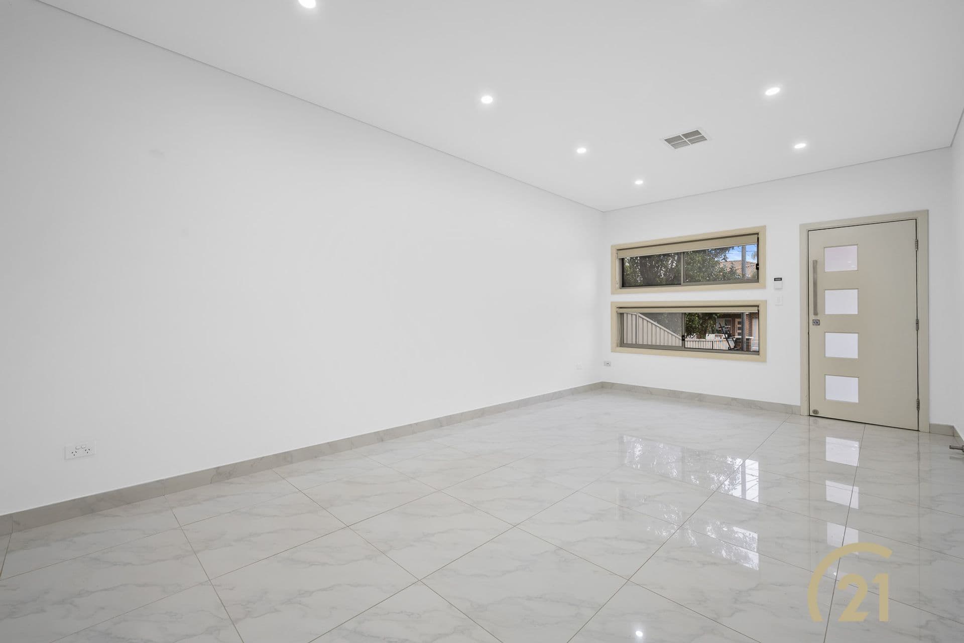 1/95-97 Ware Street, Fairfield, NSW, 2165, Fairfield Heights - Thumbnail 2