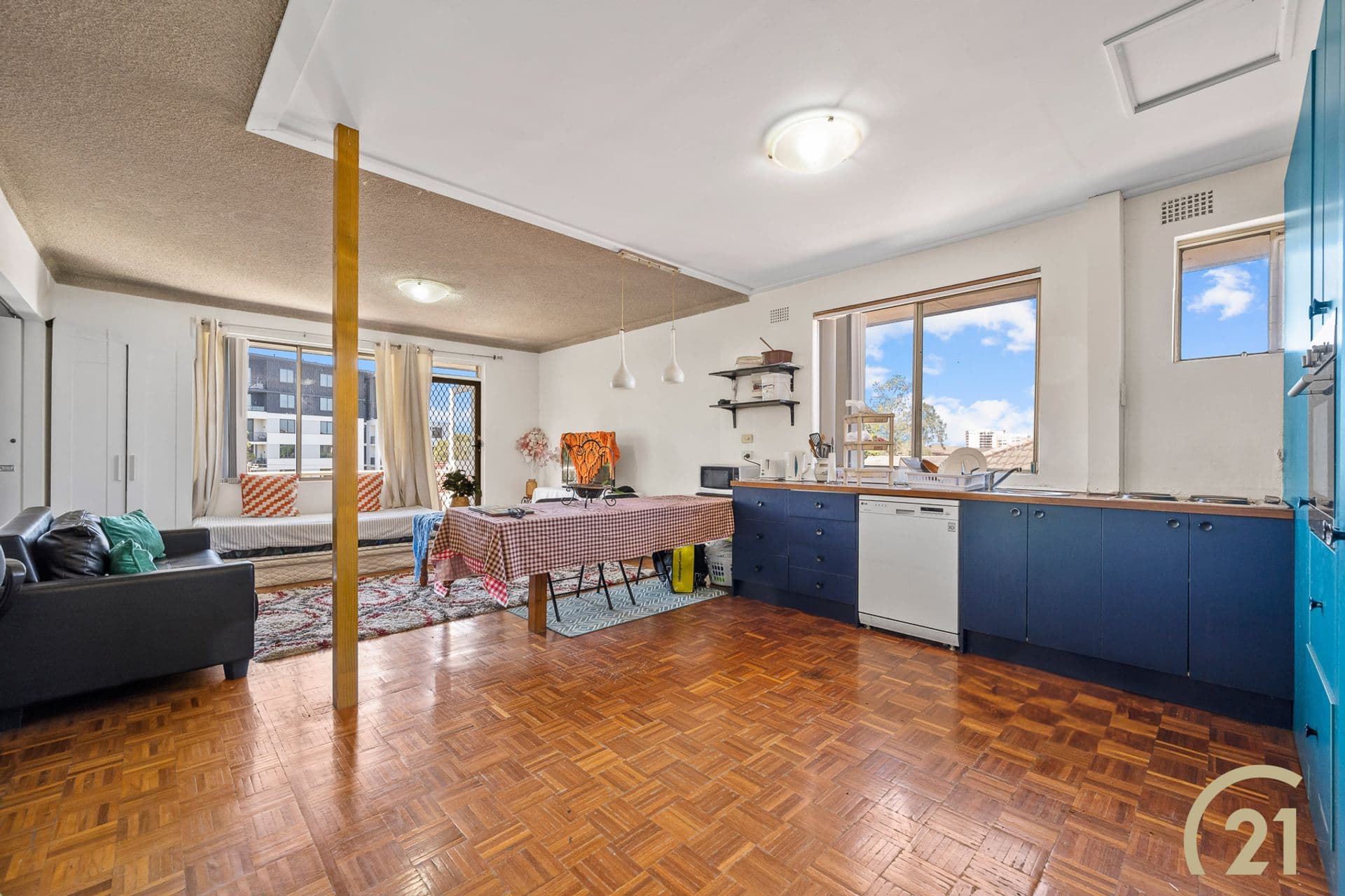 12/82 Harris Street, Fairfield, NSW, 2165, Fairfield - Thumbnail 2