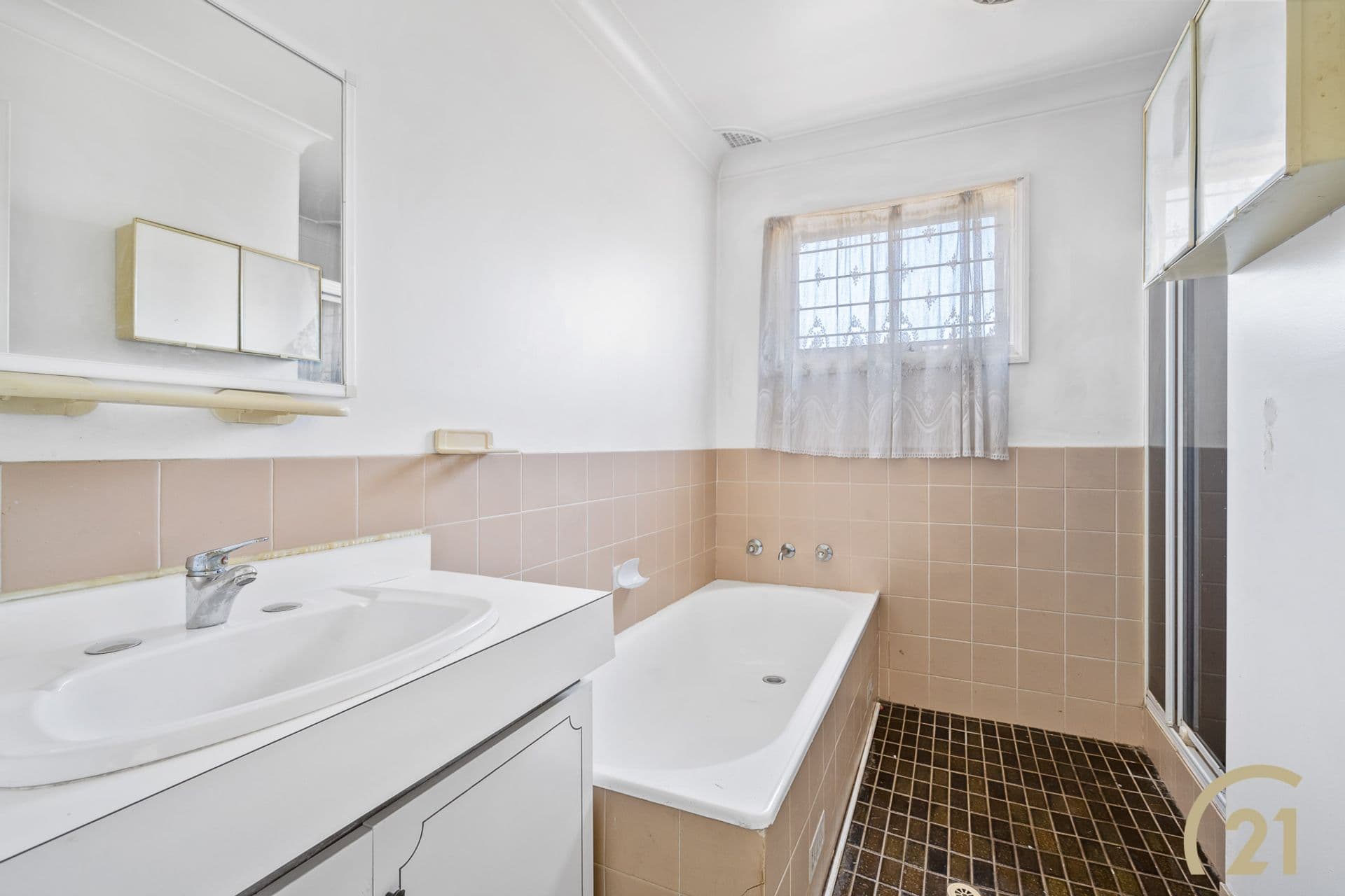 1/95-97 Ware Street, Fairfield, NSW, 2165, St Johns Park - Thumbnail 7