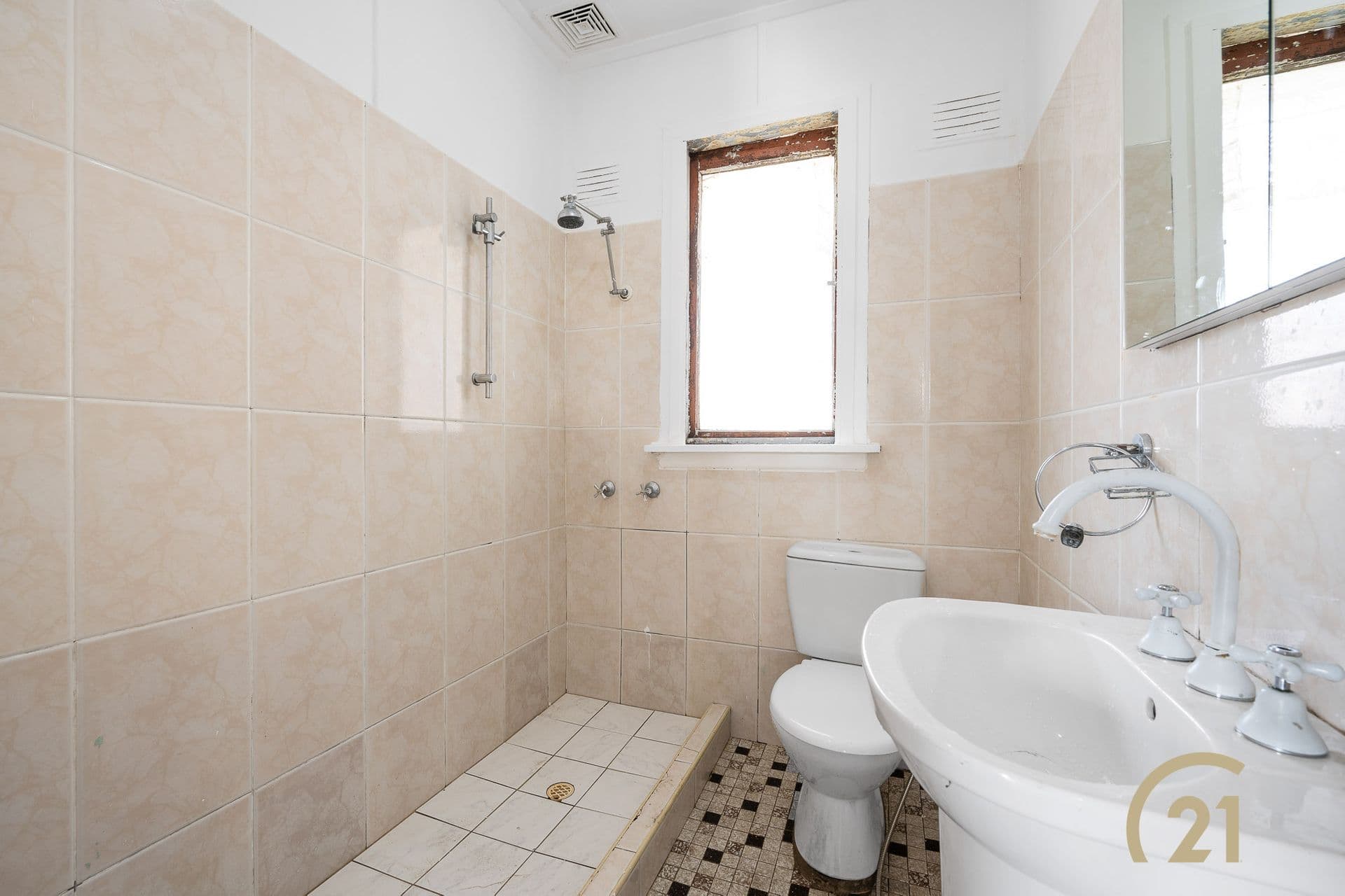 1/95-97 Ware Street, Fairfield, NSW, 2165, Guildford West - Thumbnail 8