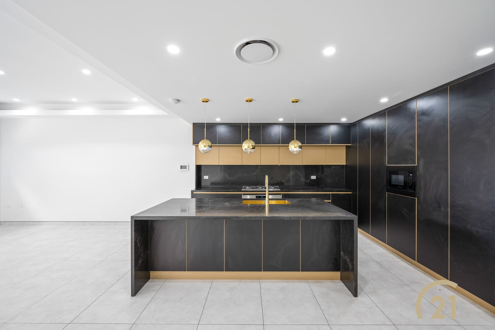 1/95-97 Ware Street, Fairfield, NSW, 2165, Casula - Thumbnail 5