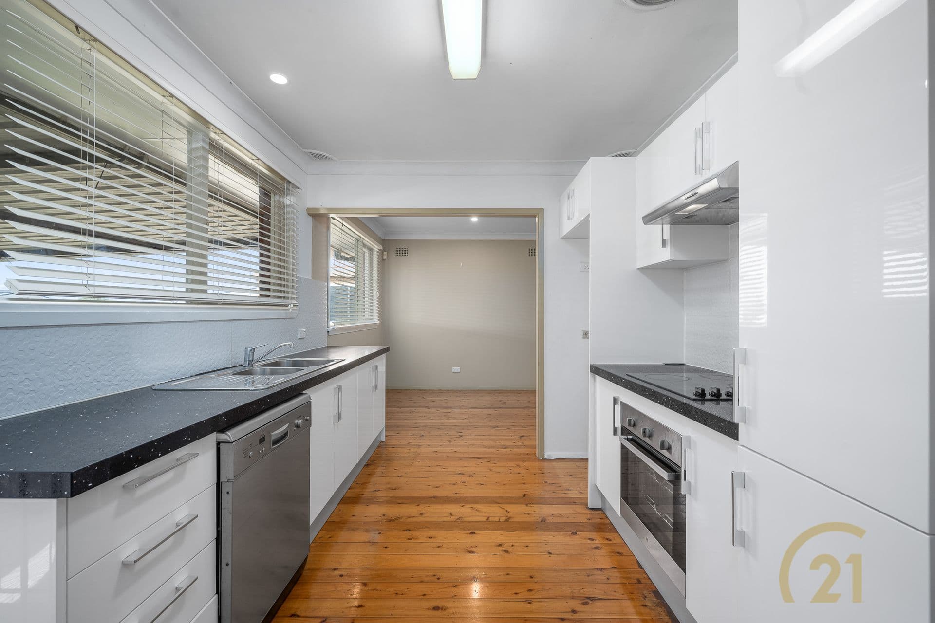 1/95-97 Ware Street, Fairfield, NSW, 2165, Smithfield - Thumbnail 2