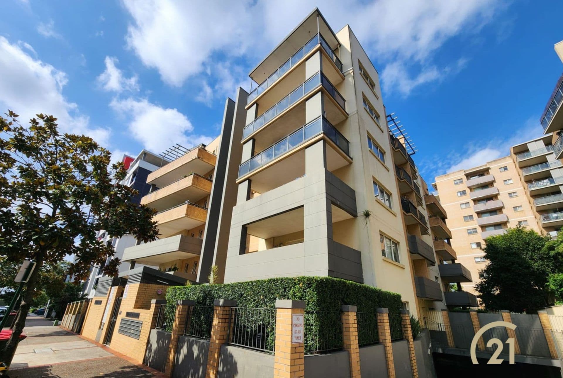 24/8-10 Browne Parade, Warwick Farm, NSW, 2170, Warwick Farm - Image 1
