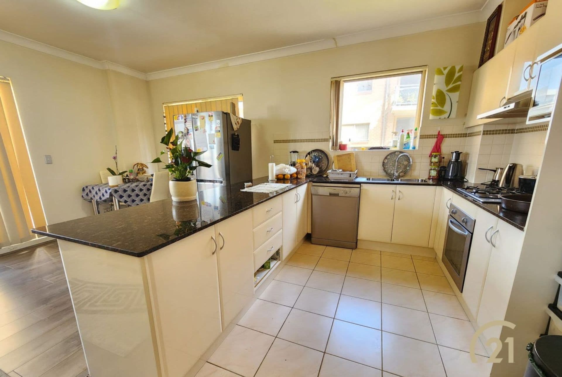 24/8-10 Browne Parade, Warwick Farm, NSW, 2170, Warwick Farm - Thumbnail 2