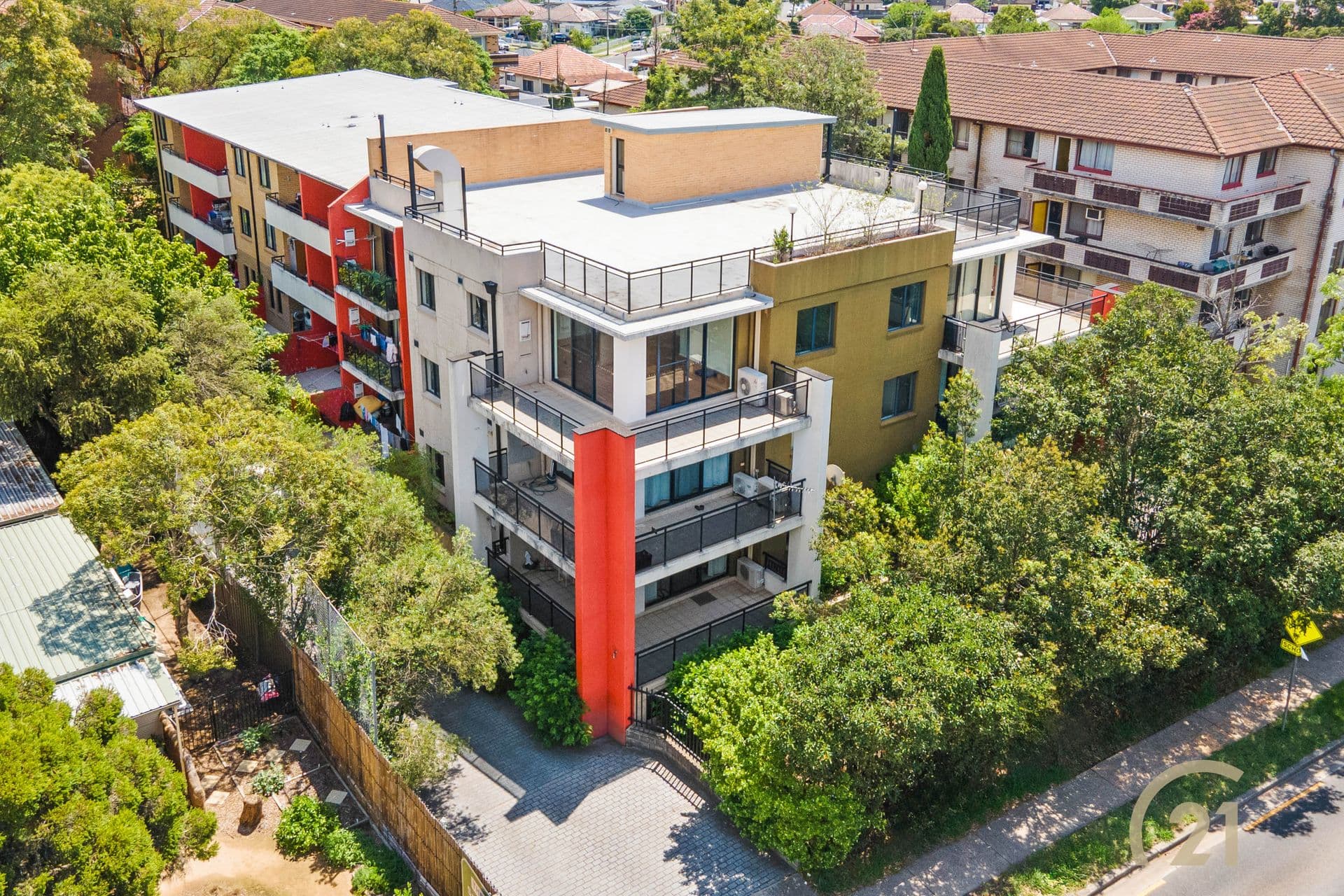 2/408-410 The Horsley Drive, Fairfield, NSW, 2165, Fairfield - Image 1